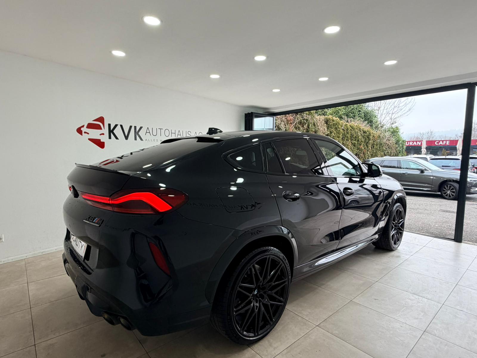 BMW X6M Steptronic M Competition*CH-Fahrzeug *-showroom-element-3