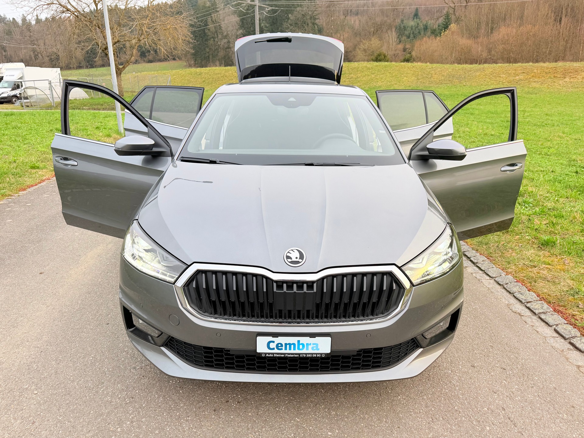 SKODA "NEUWAGEN" FABIA 1.0 TSI "DYNAMIC PAKET" DSG-AUTOMAT "NEU NUR 48 KM" NOCH NIE EINGELÖST !! CH WAGEN !!-image-13