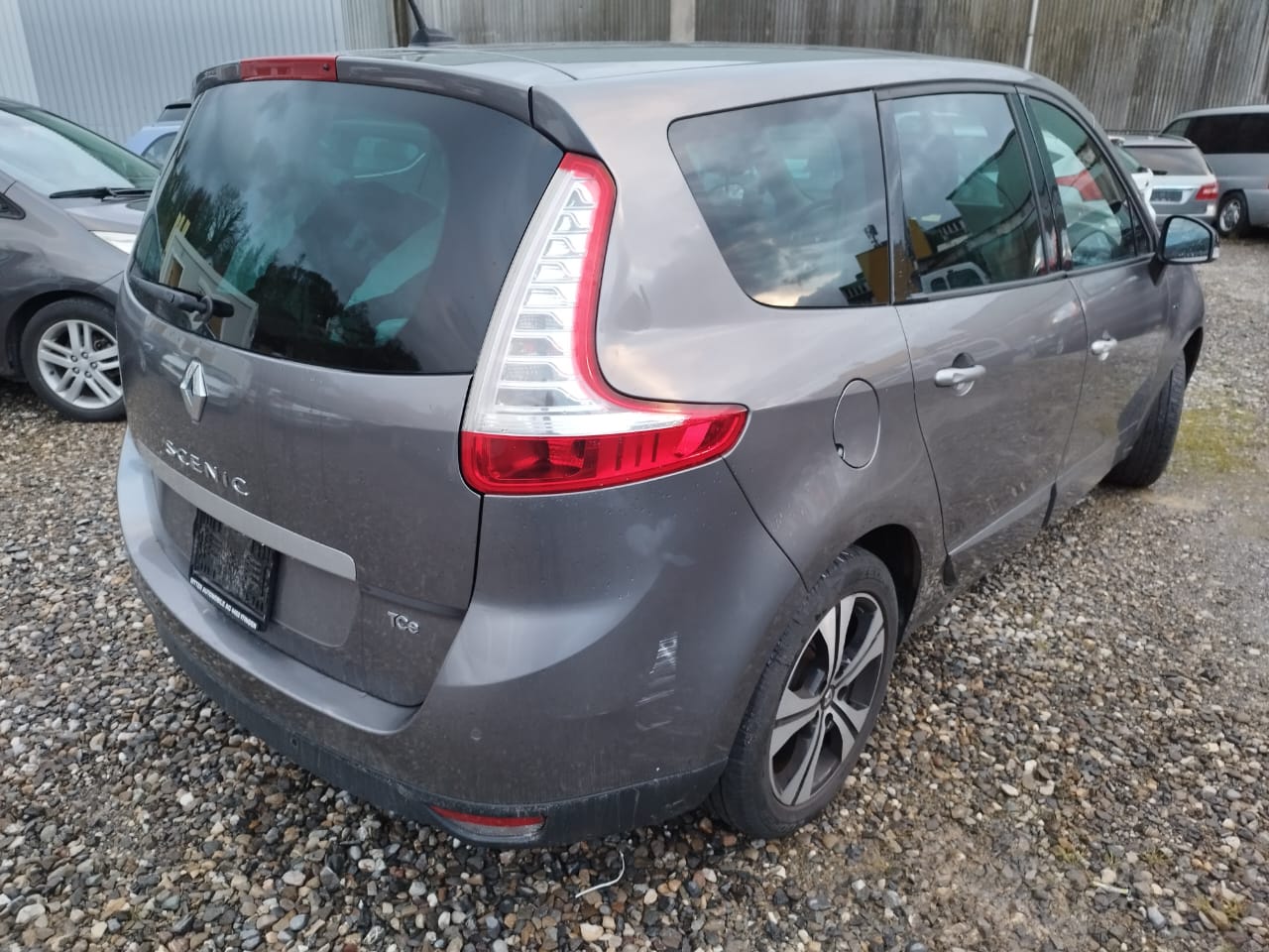 RENAULT Grand Scénic 1.4 16V Turbo Expression-image-5
