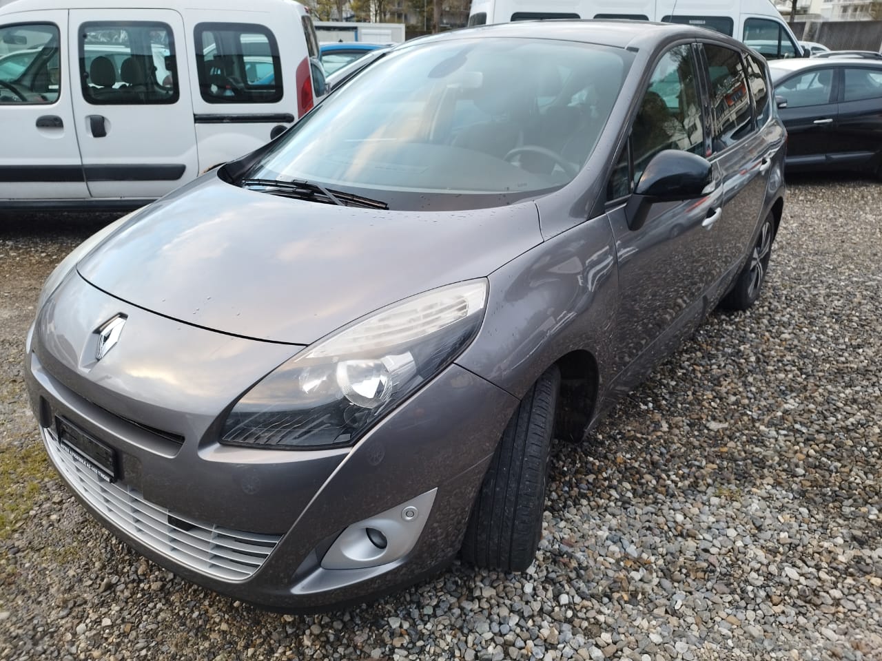 RENAULT Grand Scénic 1.4 16V Turbo Expression-image-1