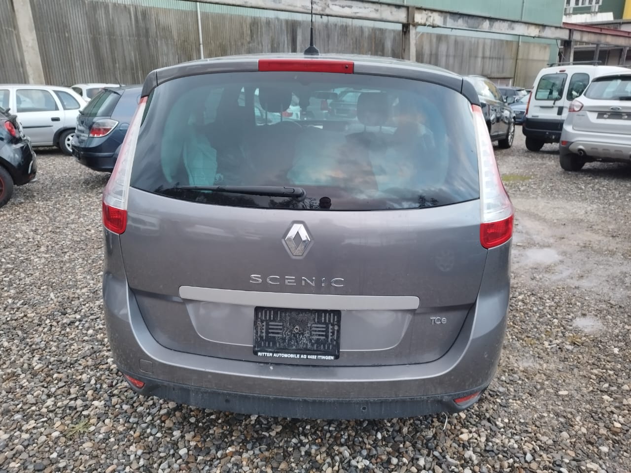 RENAULT Grand Scénic 1.4 16V Turbo Expression-image-4