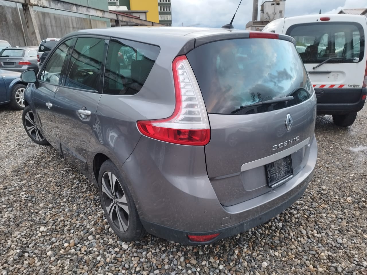RENAULT Grand Scénic 1.4 16V Turbo Expression-image-6