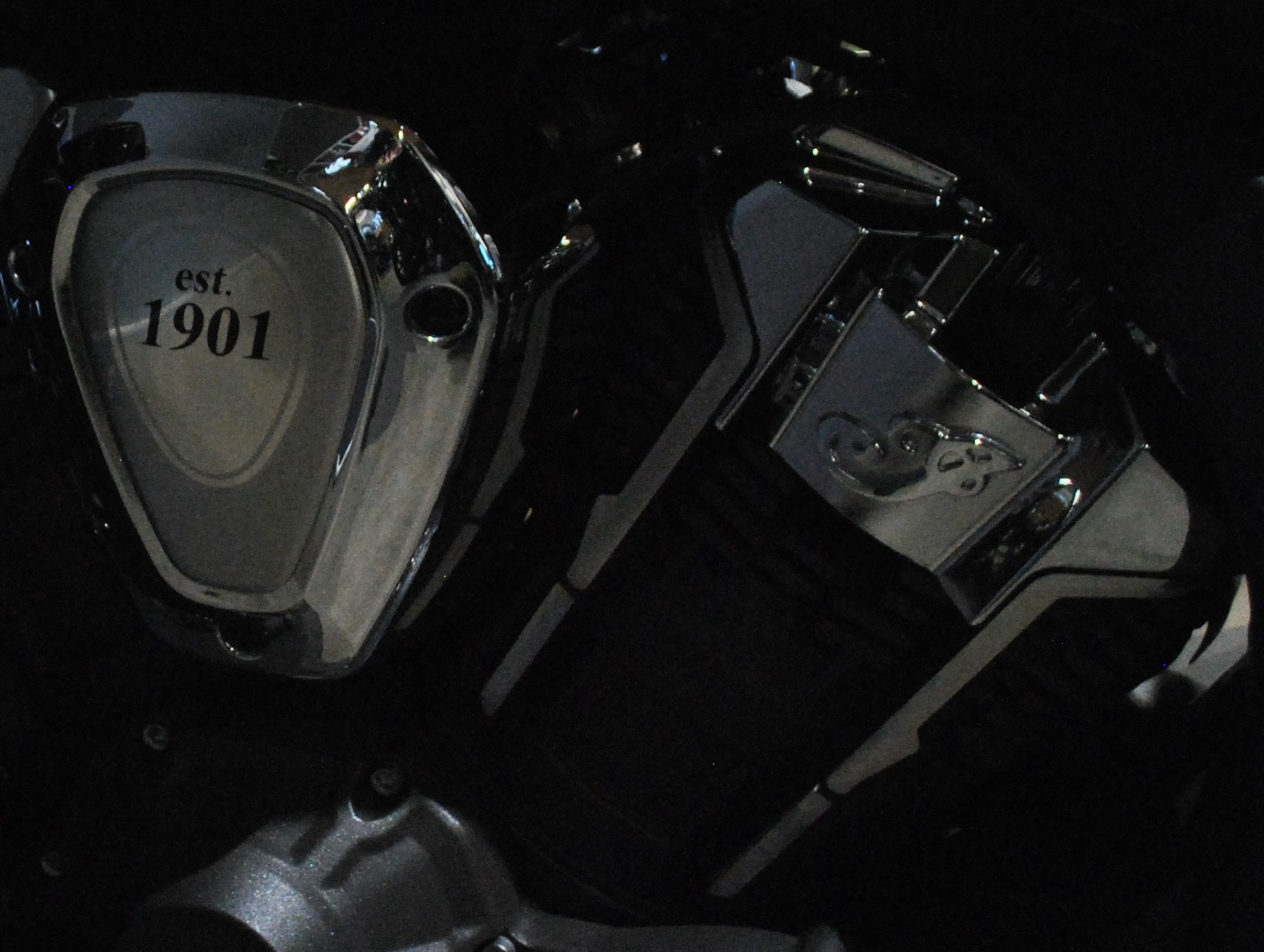 INDIAN Pursuit Limited-image-8