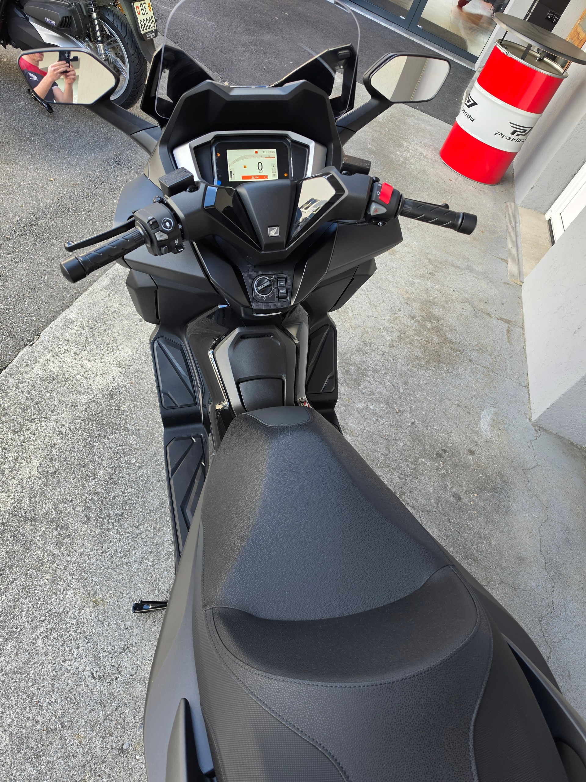 HONDA NSS 350 Special Edition-image-2