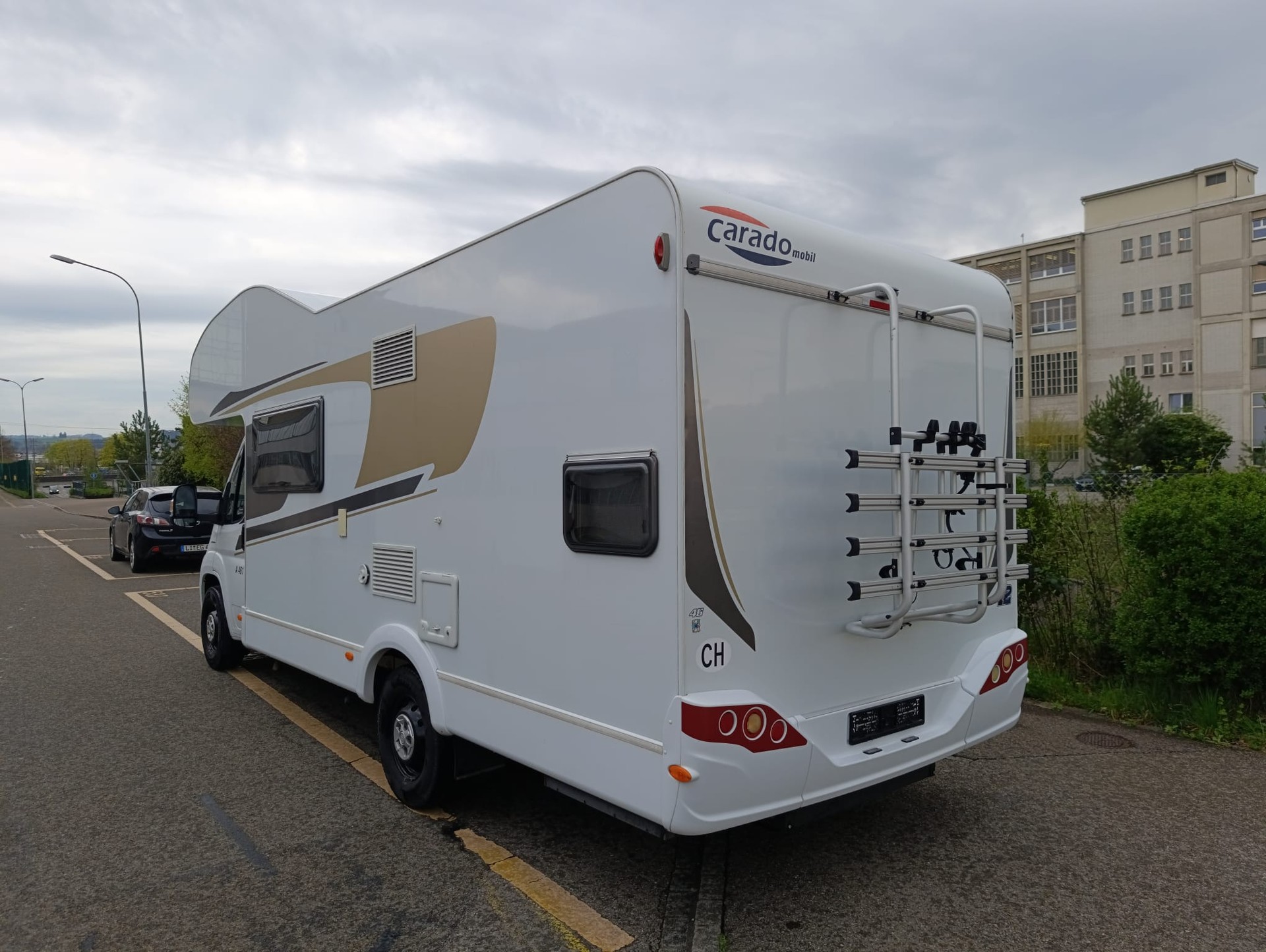 CARADO Capron A461***Raumwunder für Familien 6 Sitz-,Schlafplätzen***Großzügige Dinette***Getrennte Bereiche**Große Küche***-showroom-element-2