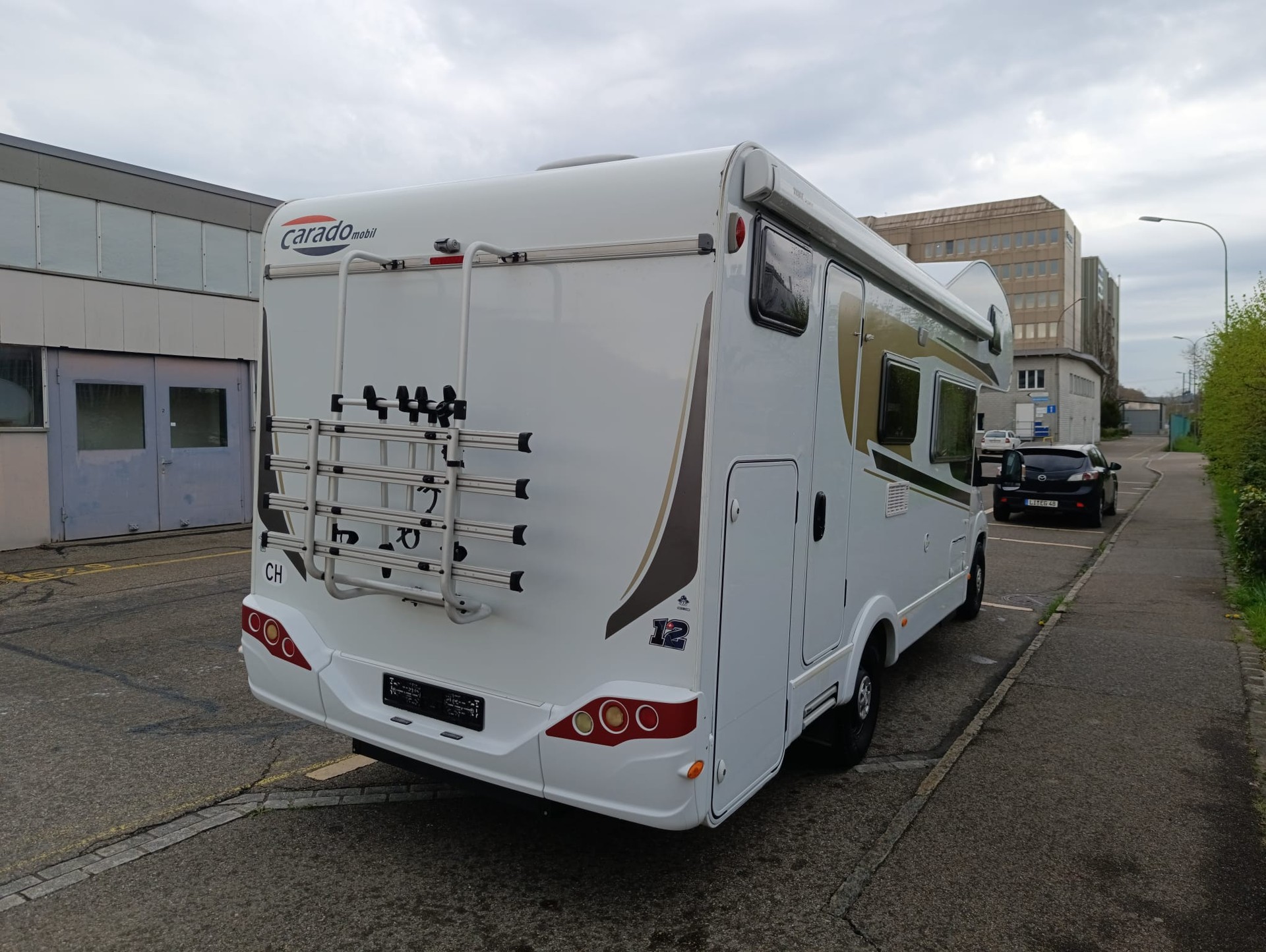 CARADO Capron A461***Raumwunder für Familien 6 Sitz-,Schlafplätzen***Großzügige Dinette***Getrennte Bereiche**Große Küche***-image-7