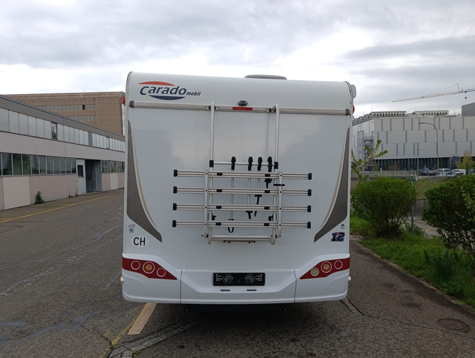 CARADO Capron A461***Raumwunder für Familien 6 Sitz-,Schlafplätzen***Großzügige Dinette***Getrennte Bereiche**Große Küche***-image-8