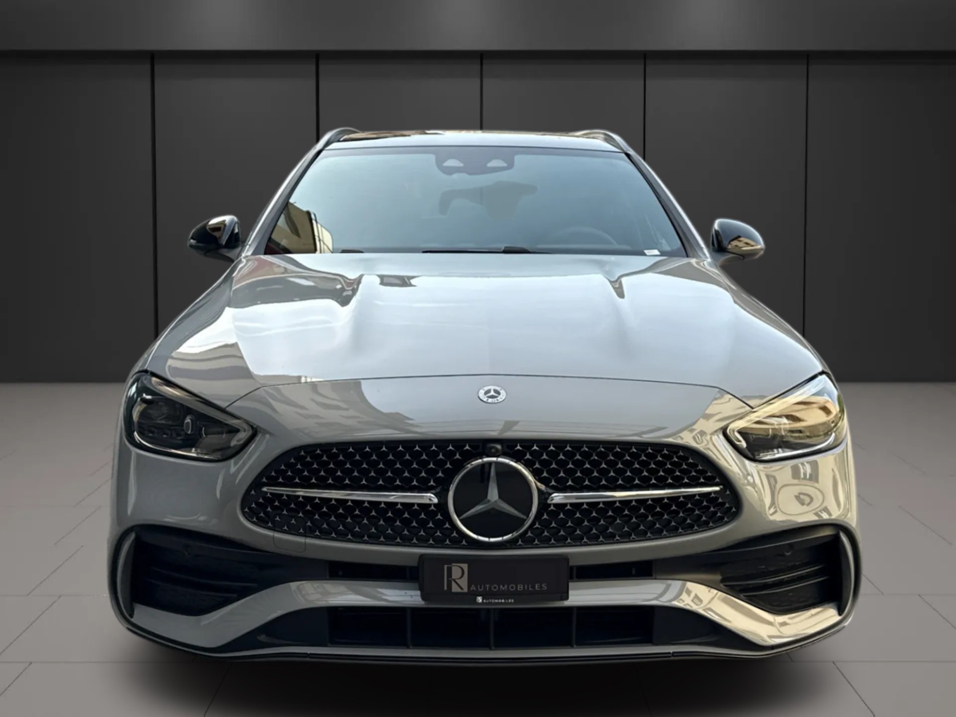 MERCEDES-BENZ C 220 d 4 Matic Swiss Star-showroom-element-1