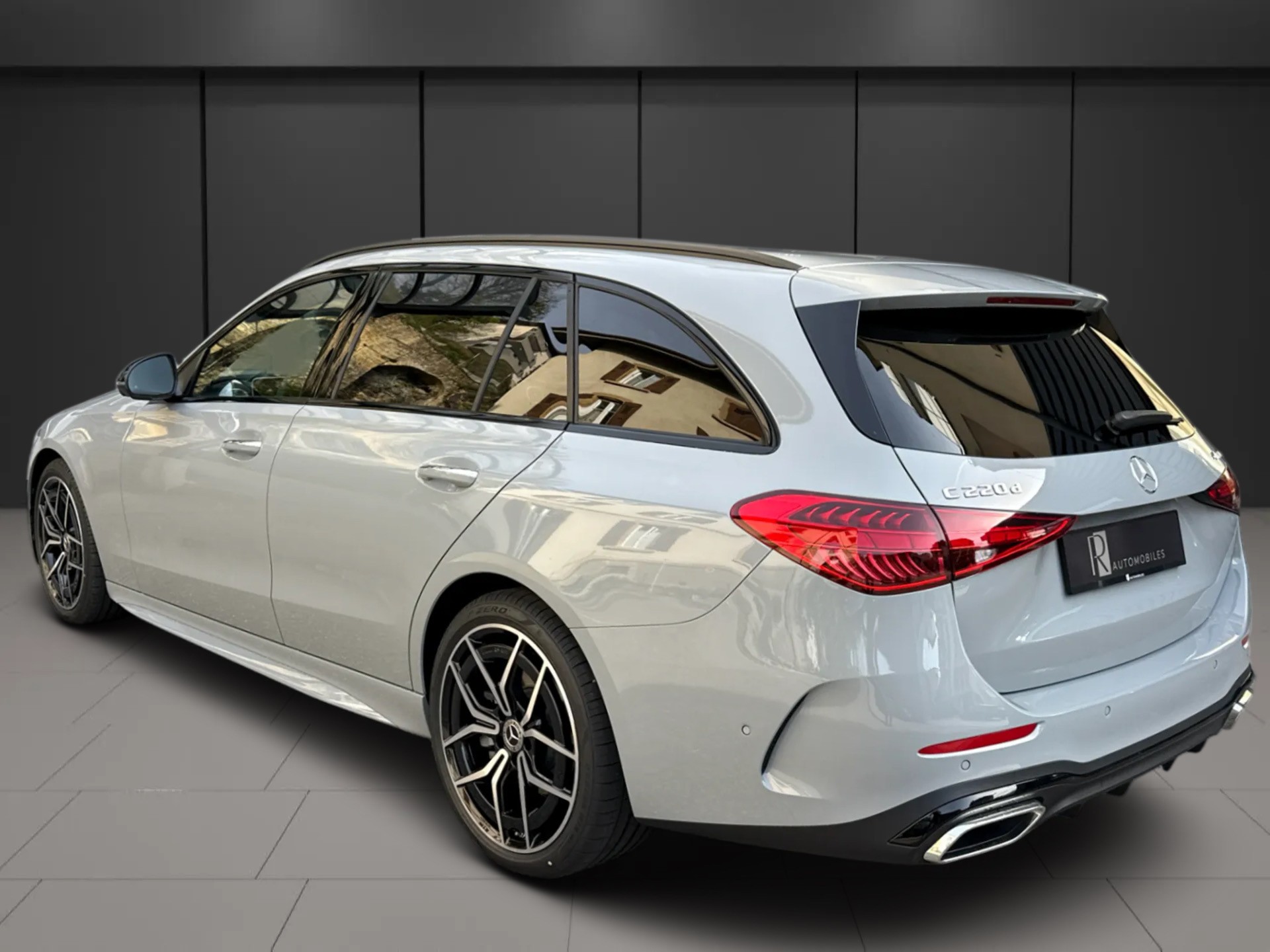 MERCEDES-BENZ C 220 d 4 Matic Swiss Star-image-5