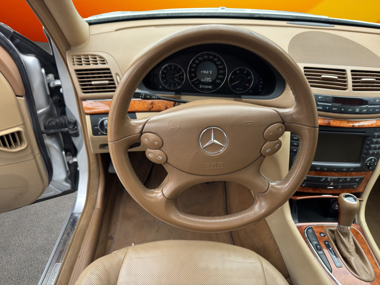 MERCEDES-BENZ E 320 CDI Avantgarde 4Matic Automatic-image-9