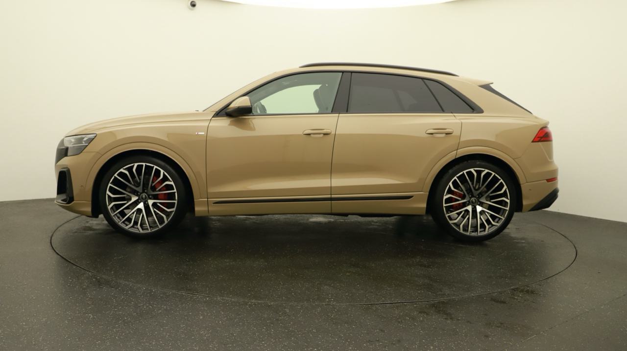 AUDI Q8 SUV TDI quattro 210 kW S line-showroom-element-1