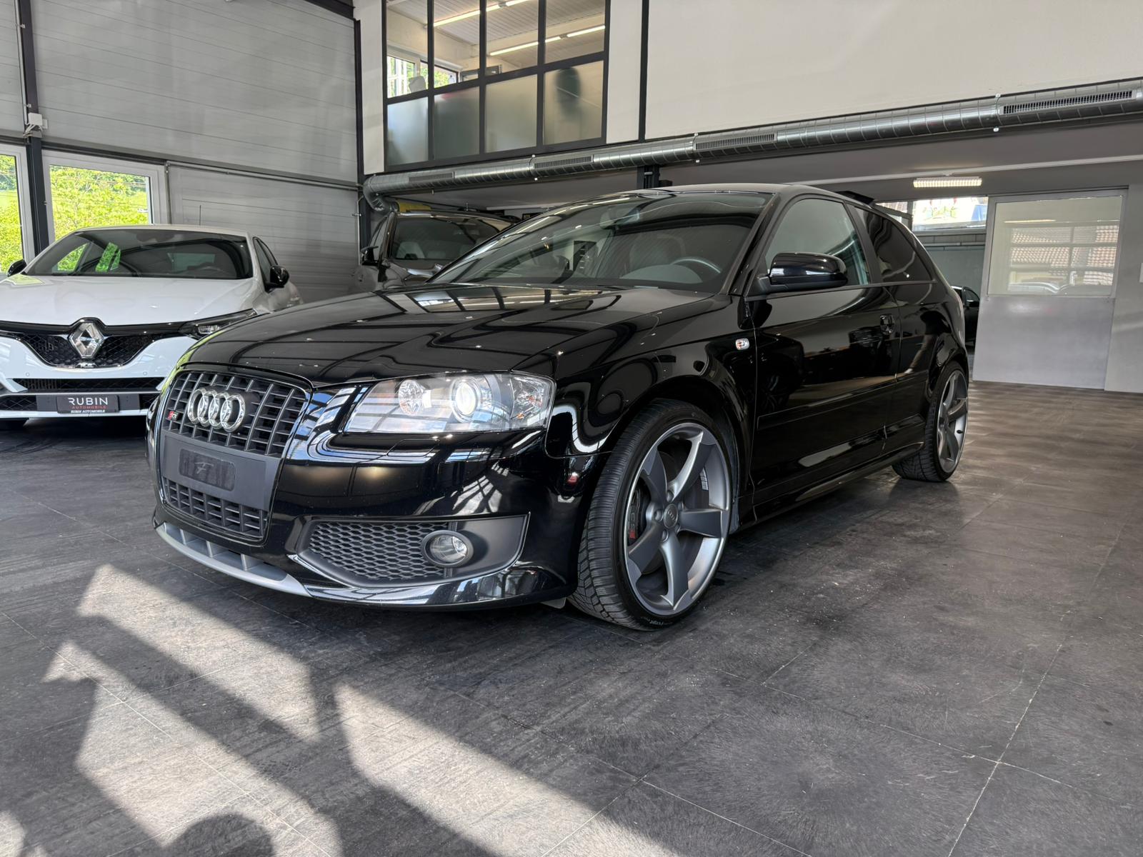 AUDI S3 2.0 Turbo FSI quattro