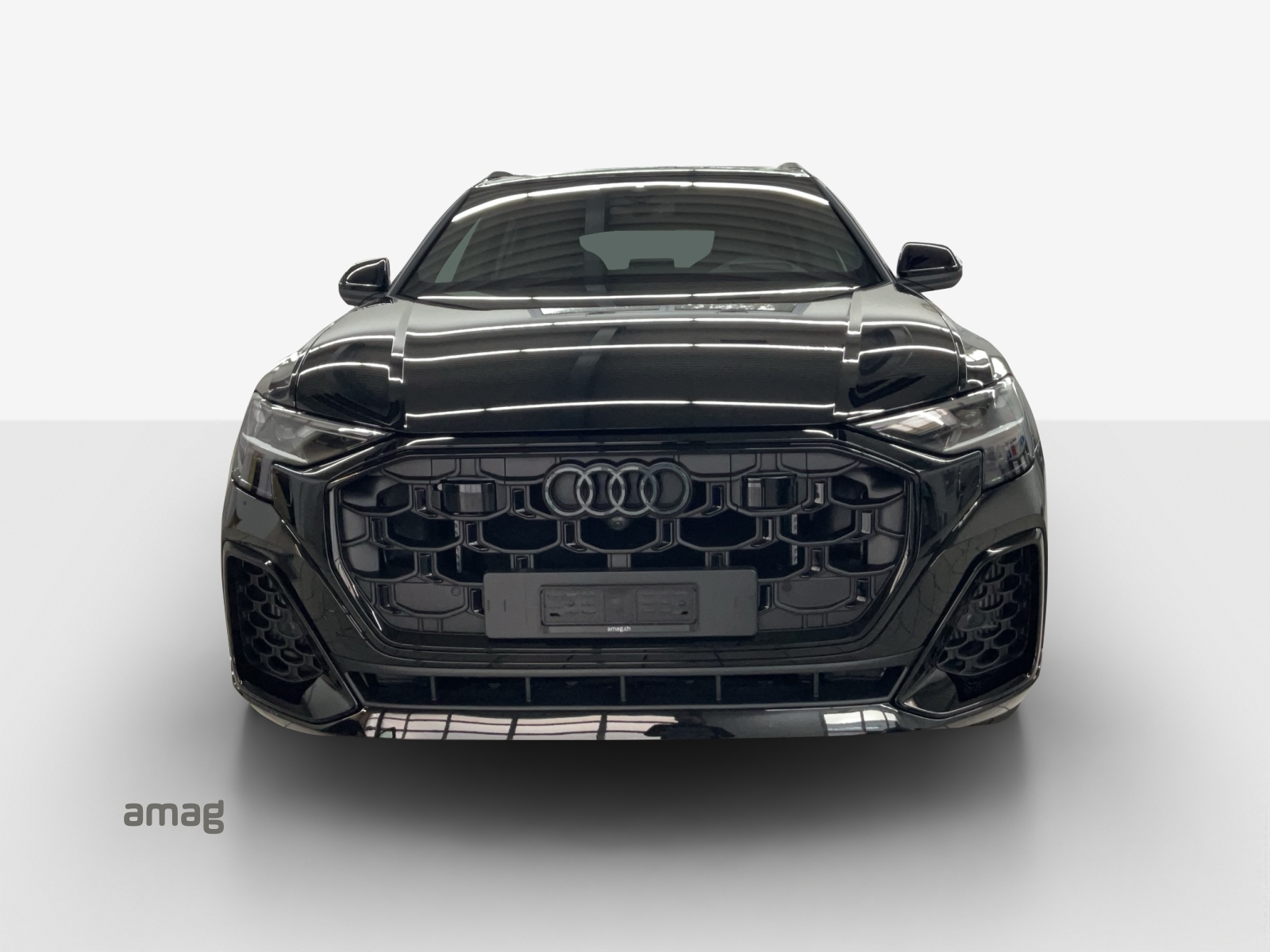 AUDI Q8 55 TFSI e quattro PHEV tiptronic-image-6