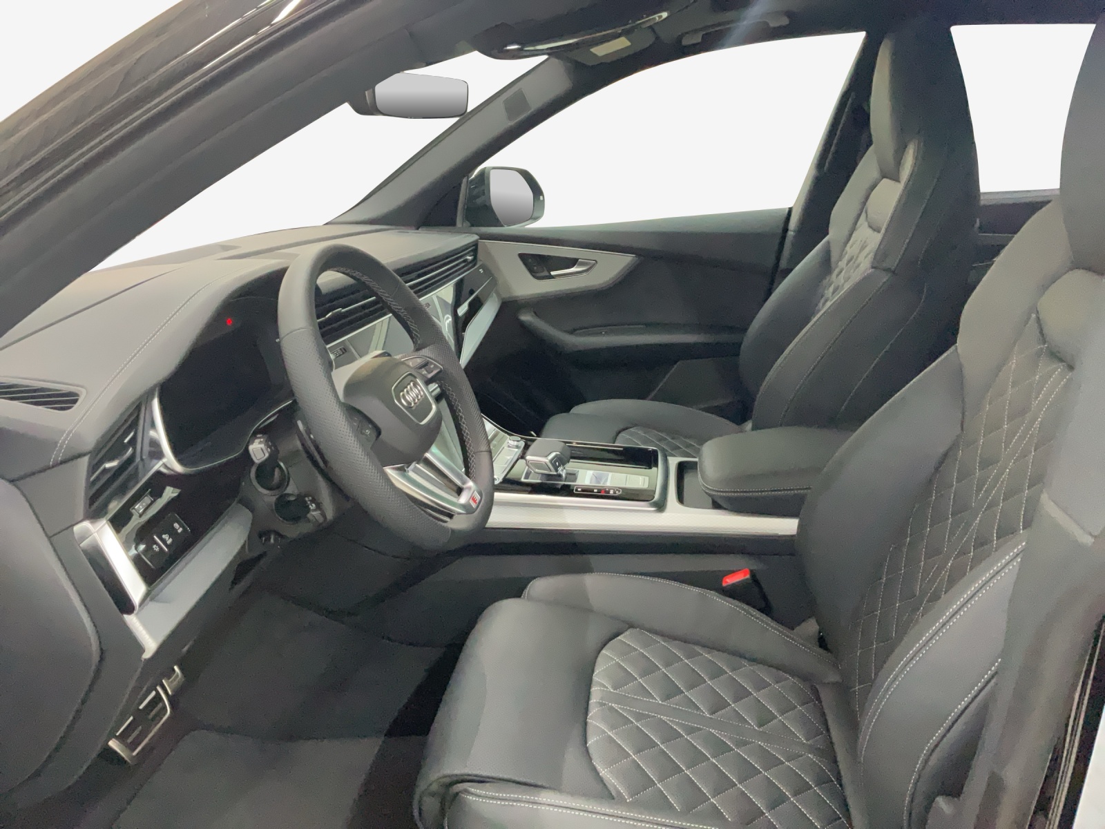 AUDI Q8 55 TFSI e quattro PHEV tiptronic-image-7
