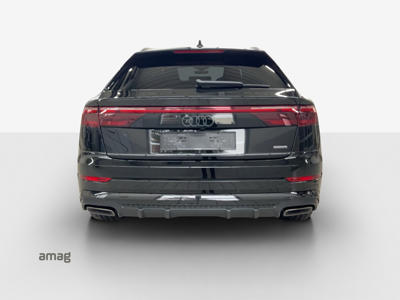 AUDI Q8 55 TFSI e quattro PHEV tiptronic-showroom-element-3