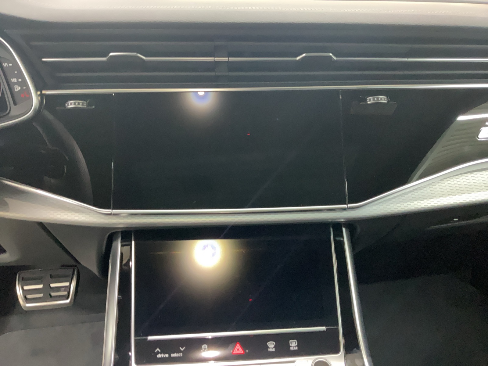 AUDI Q8 55 TFSI e quattro PHEV tiptronic-image-10