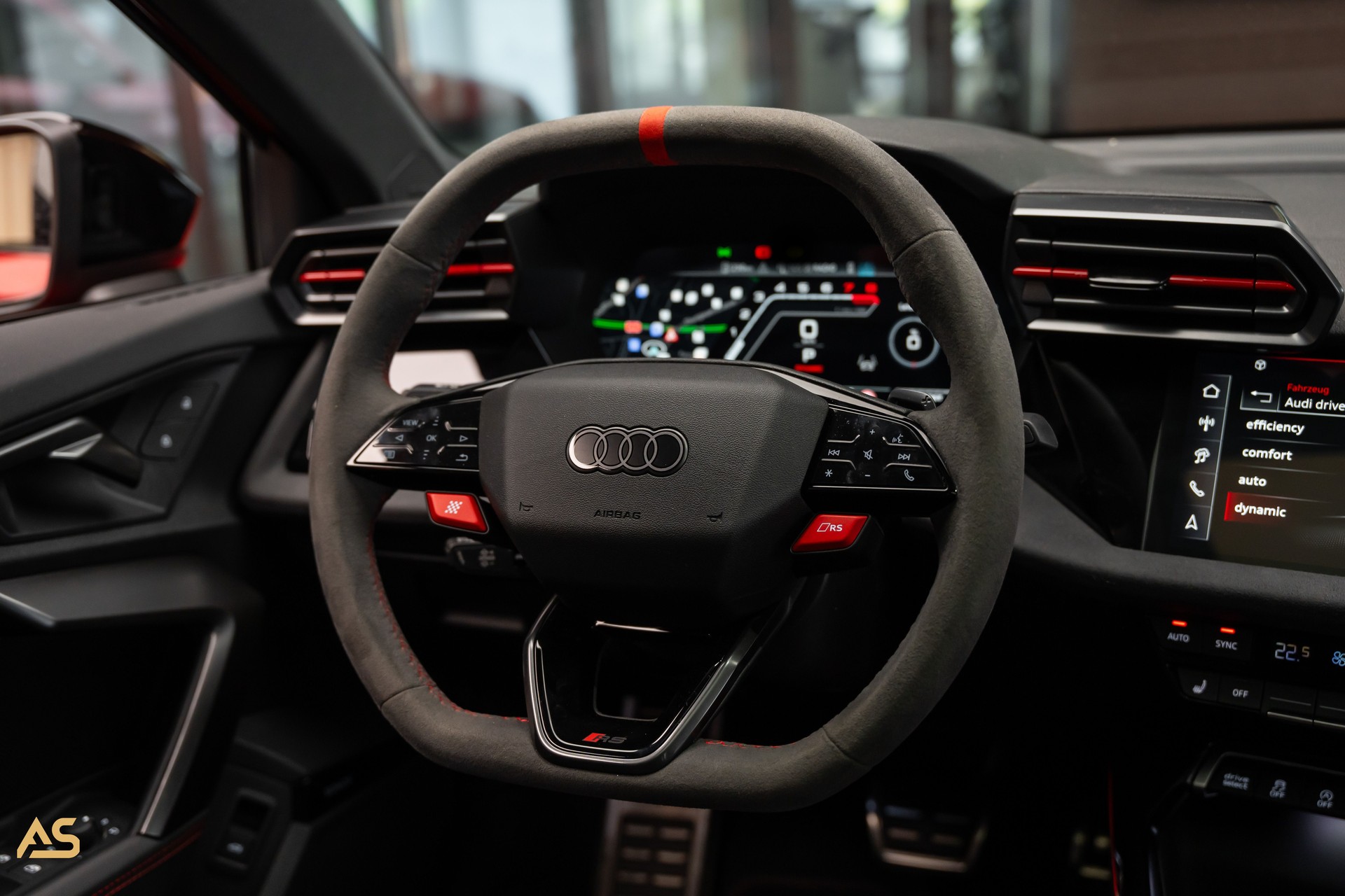 AUDI RS3 Sportback 2.5 TSI Facelift *PROGRESSIVE RED* TRAUM | R8-SCHALENSITZE | PANORAMA | CARBON | WERKSGARANTIE-image-21