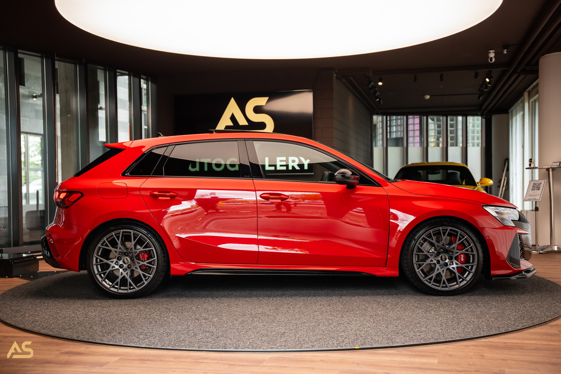 AUDI RS3 Sportback 2.5 TSI Facelift *PROGRESSIVE RED* TRAUM | R8-SCHALENSITZE | PANORAMA | CARBON | WERKSGARANTIE-image-7