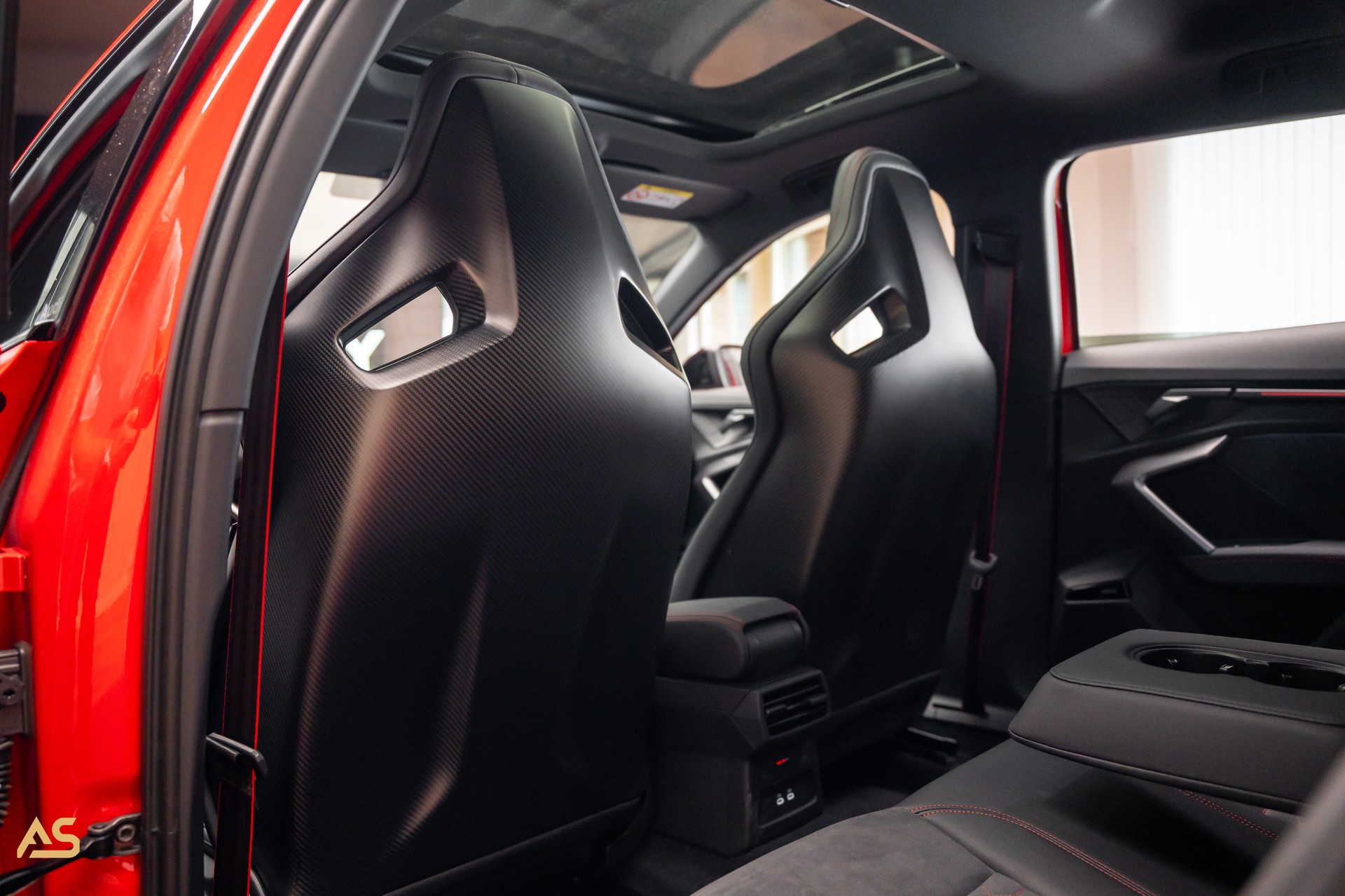 AUDI RS3 Sportback 2.5 TSI Facelift *PROGRESSIVE RED* TRAUM | R8-SCHALENSITZE | PANORAMA | CARBON | WERKSGARANTIE-image-19