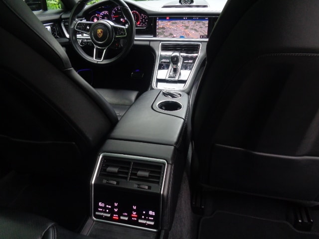 PORSCHE Panamera 4S Sport Turismo PDK-image-4