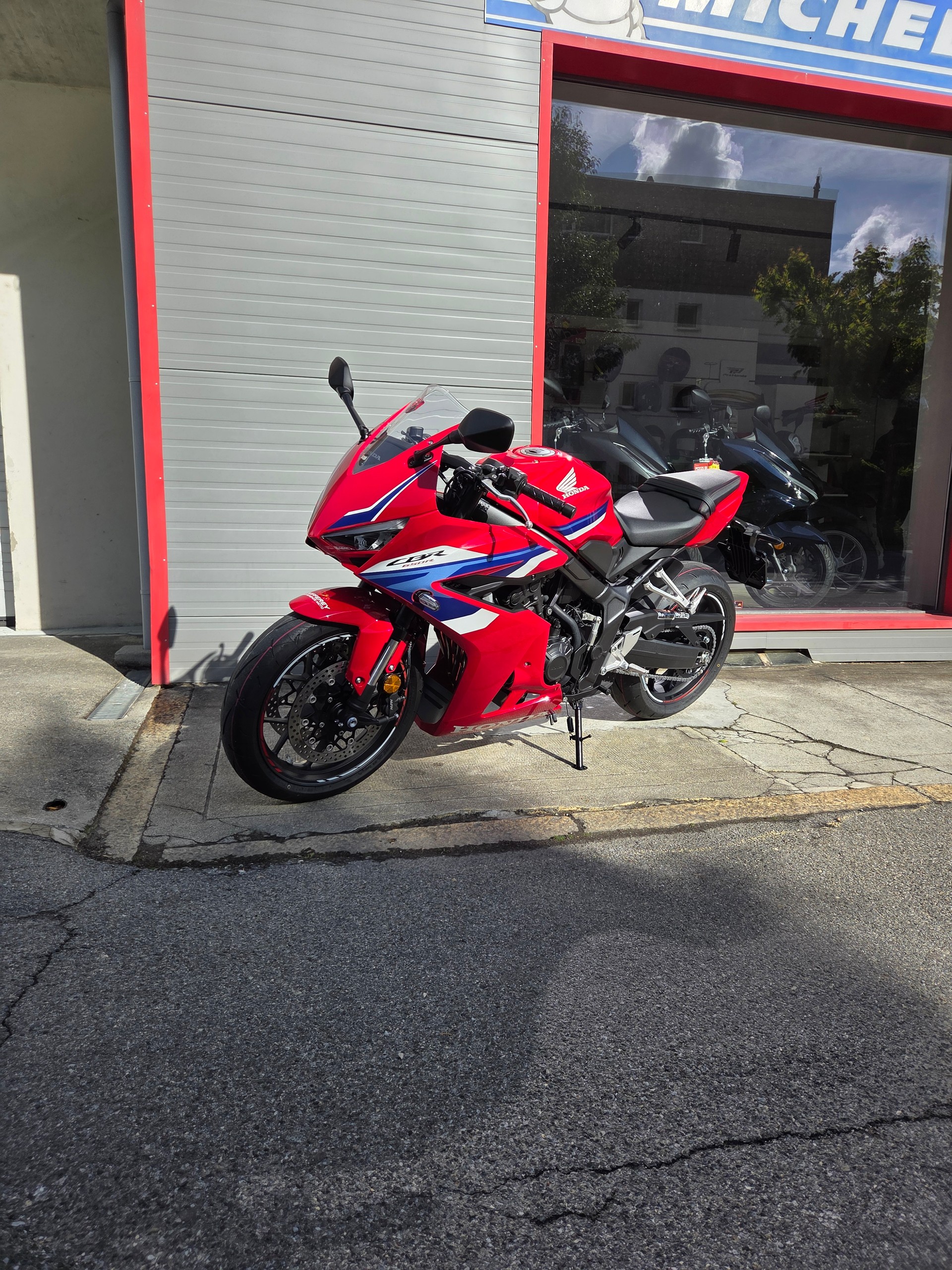 HONDA CBR 650 R E-Clutch-image-0