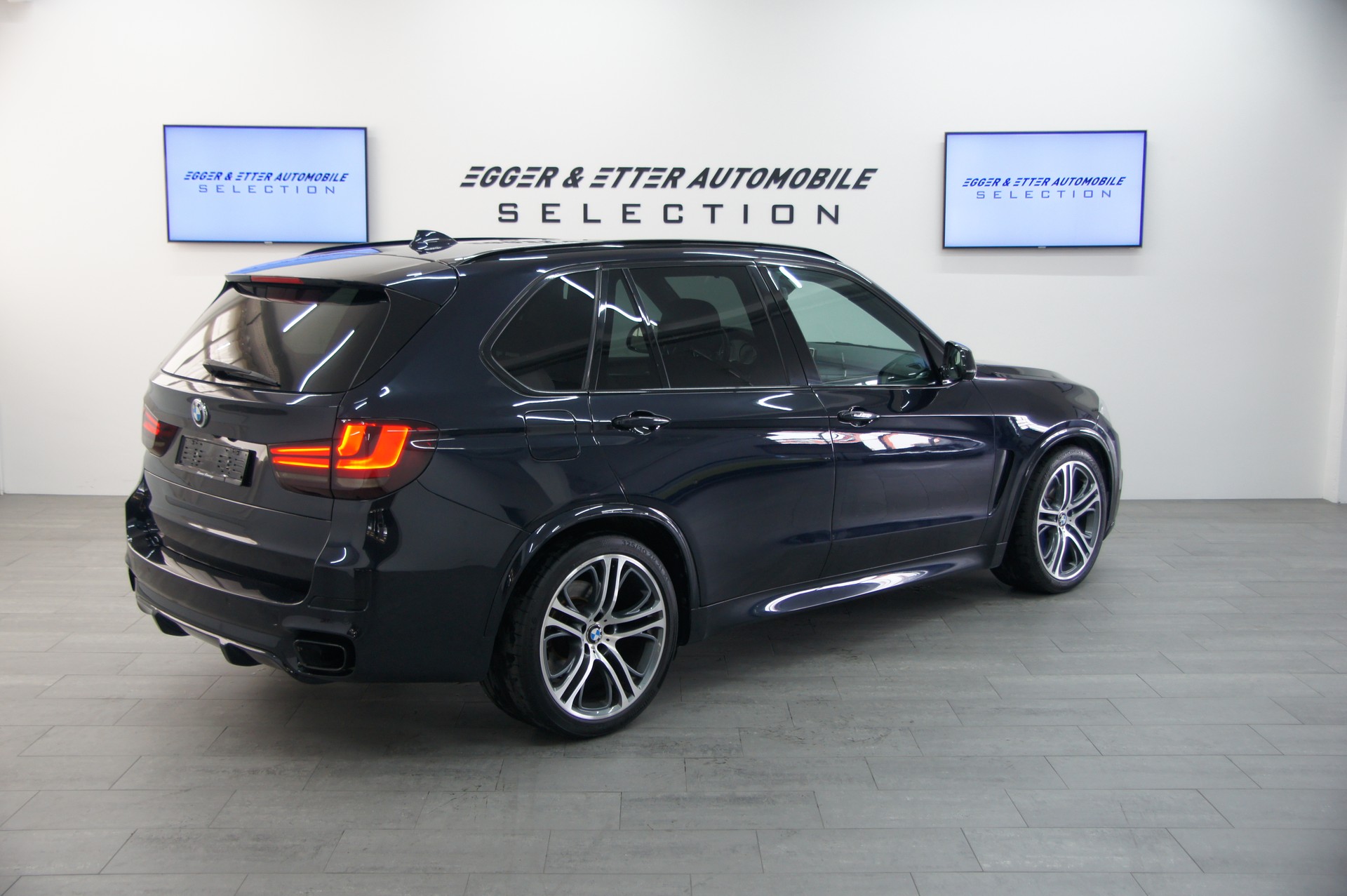 BMW X5 xDrive M50d Steptronic-image-5