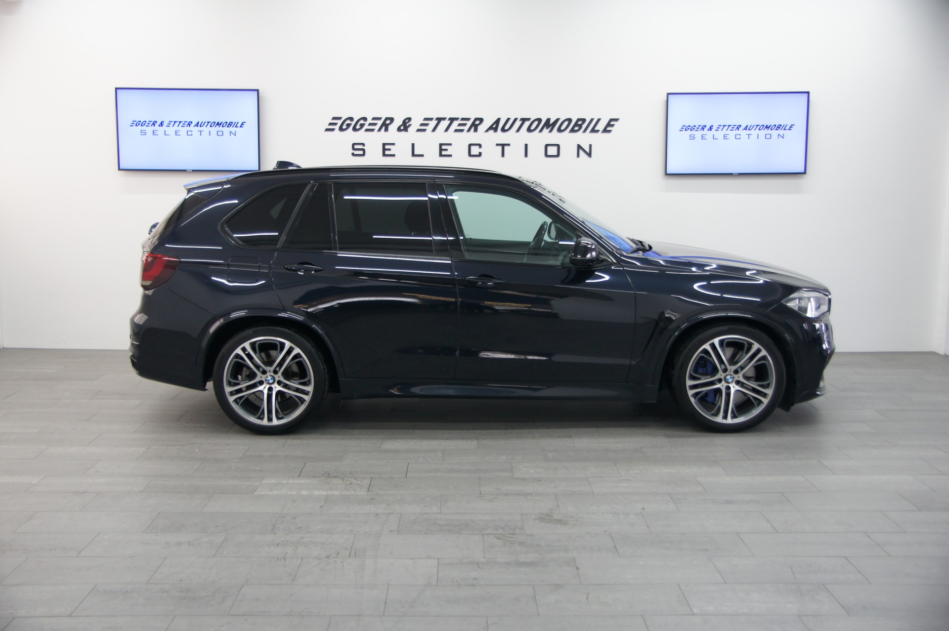 BMW X5 xDrive M50d Steptronic-showroom-element-3
