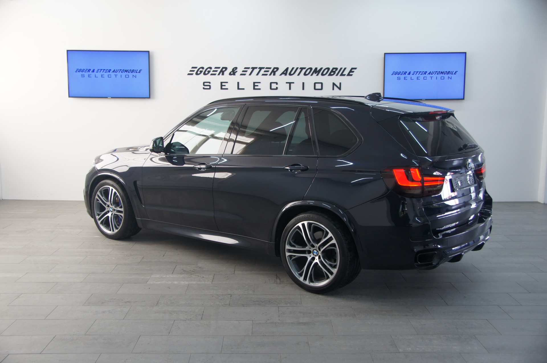 BMW X5 xDrive M50d Steptronic-image-6