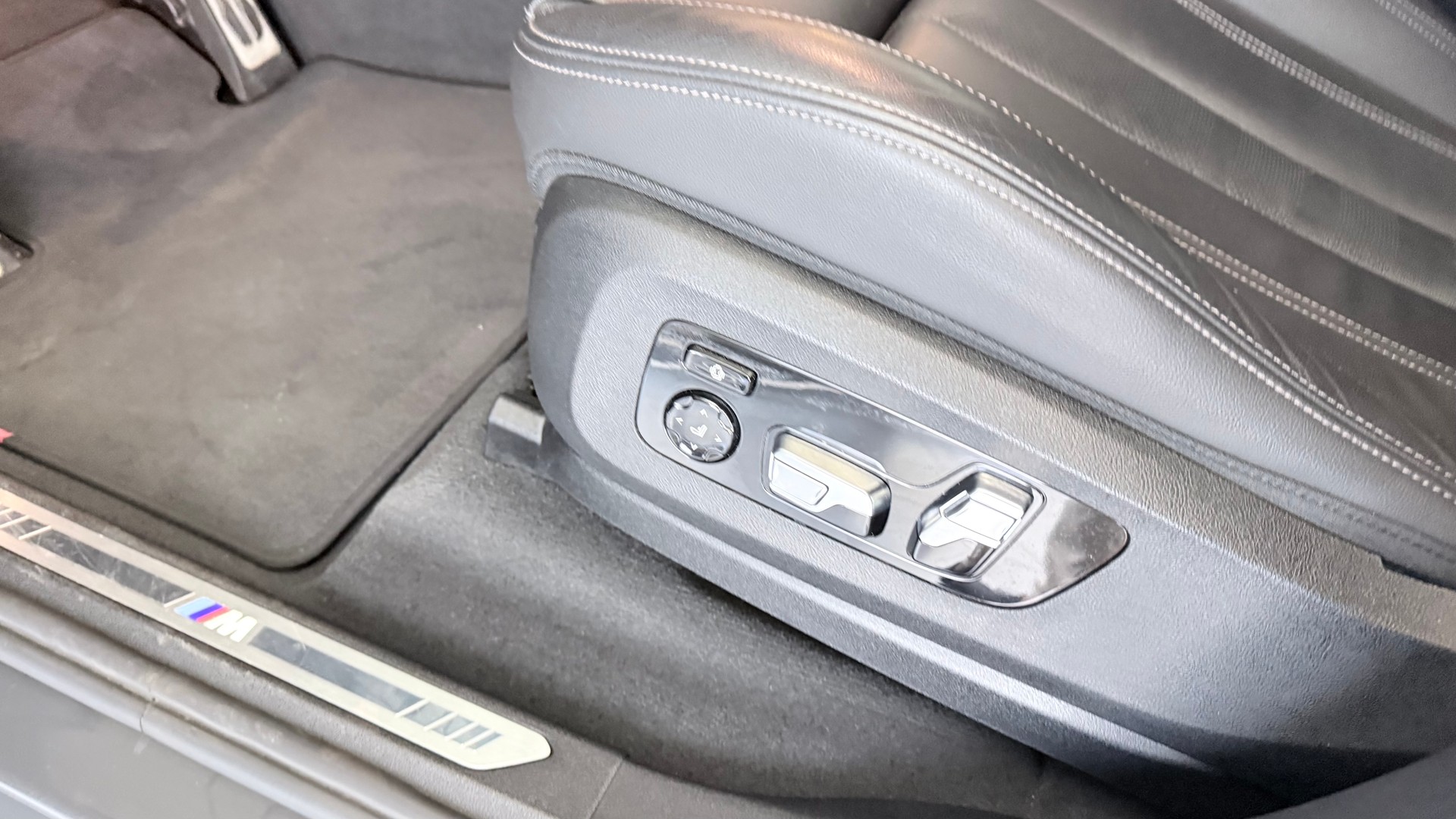 BMW X5 40d xDrive SAG-image-11