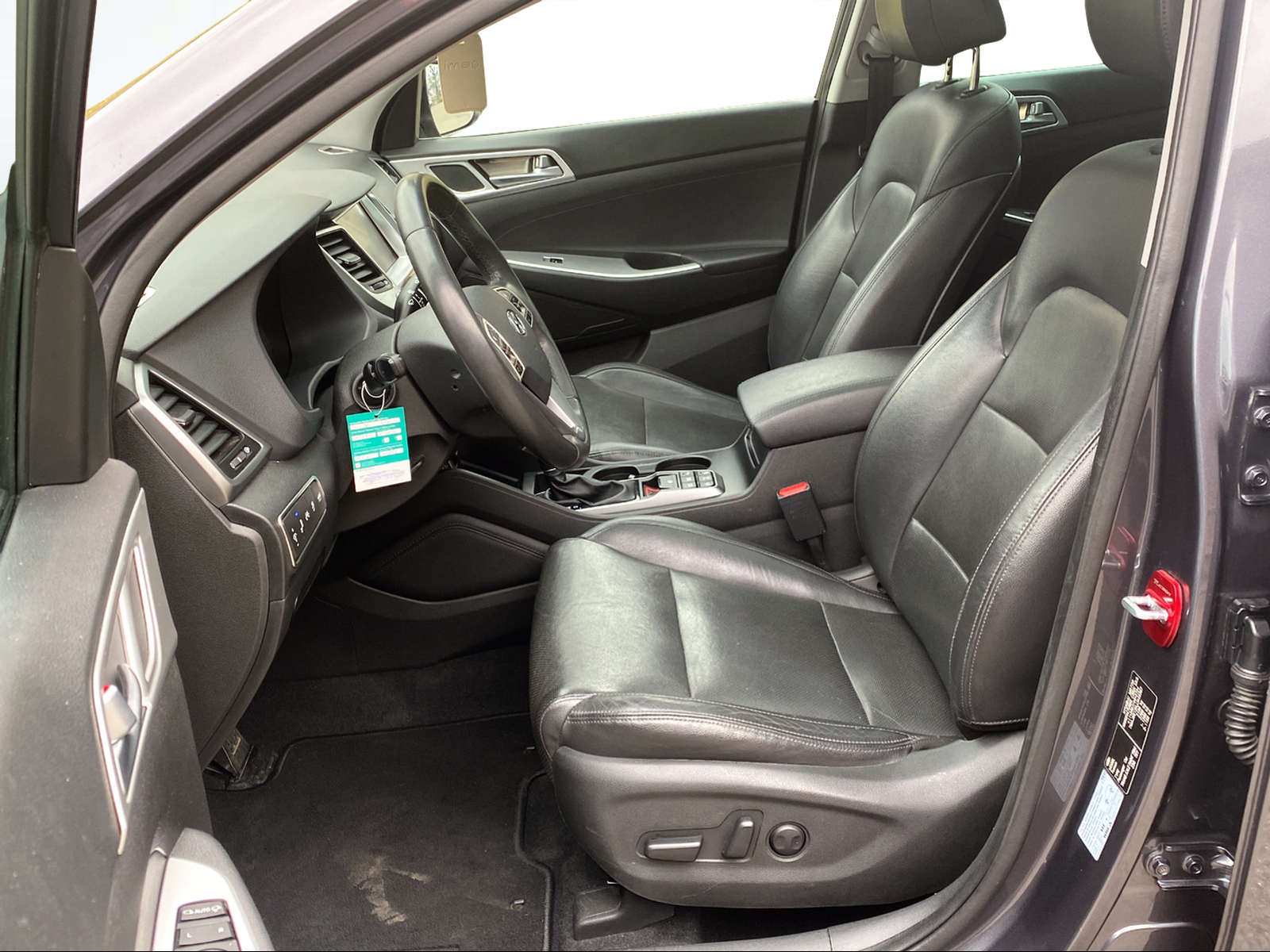 HYUNDAI Tucson 1.6 TGDI Vertex 4WD Automatic-image-4