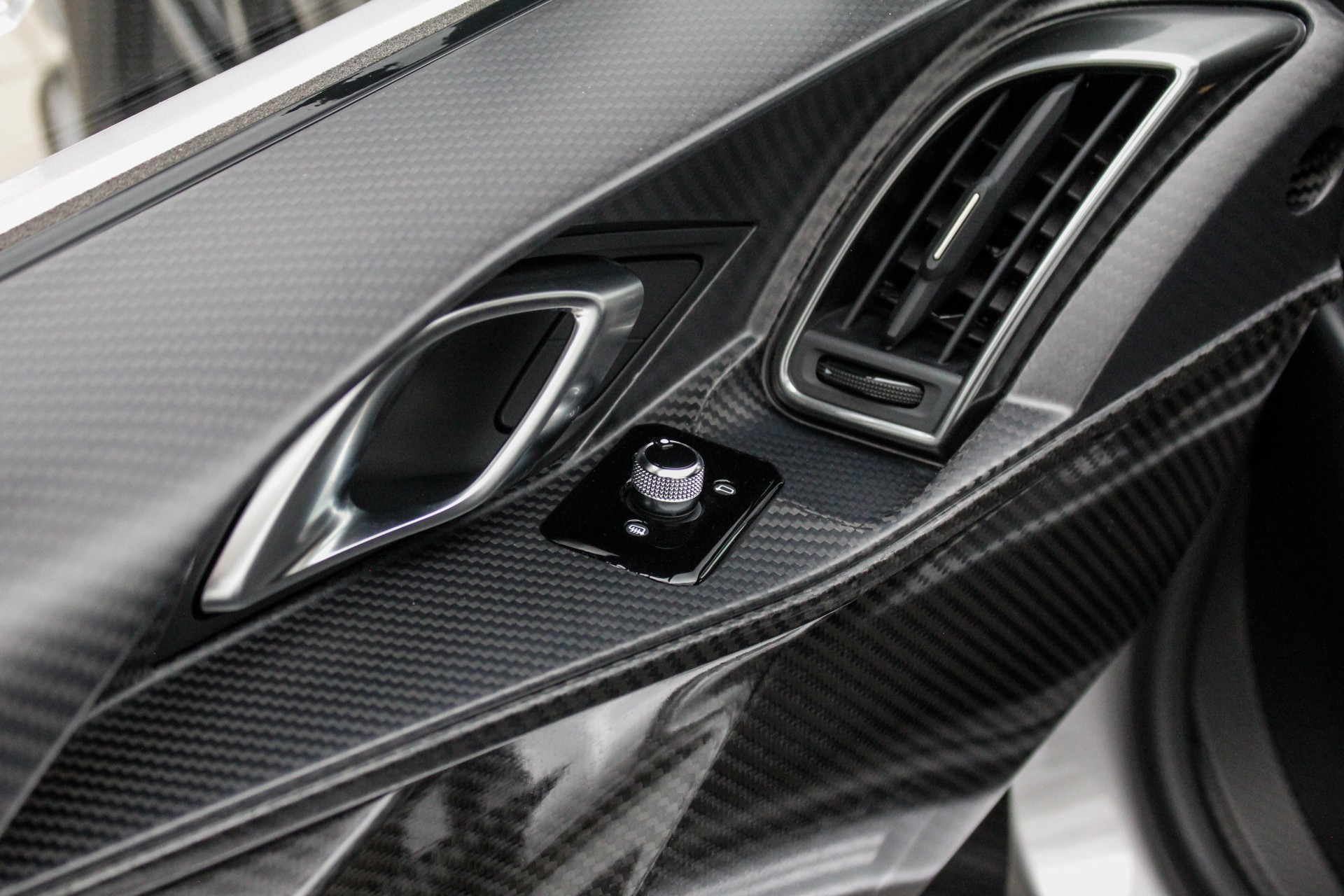 AUDI ABT XGT-image-17