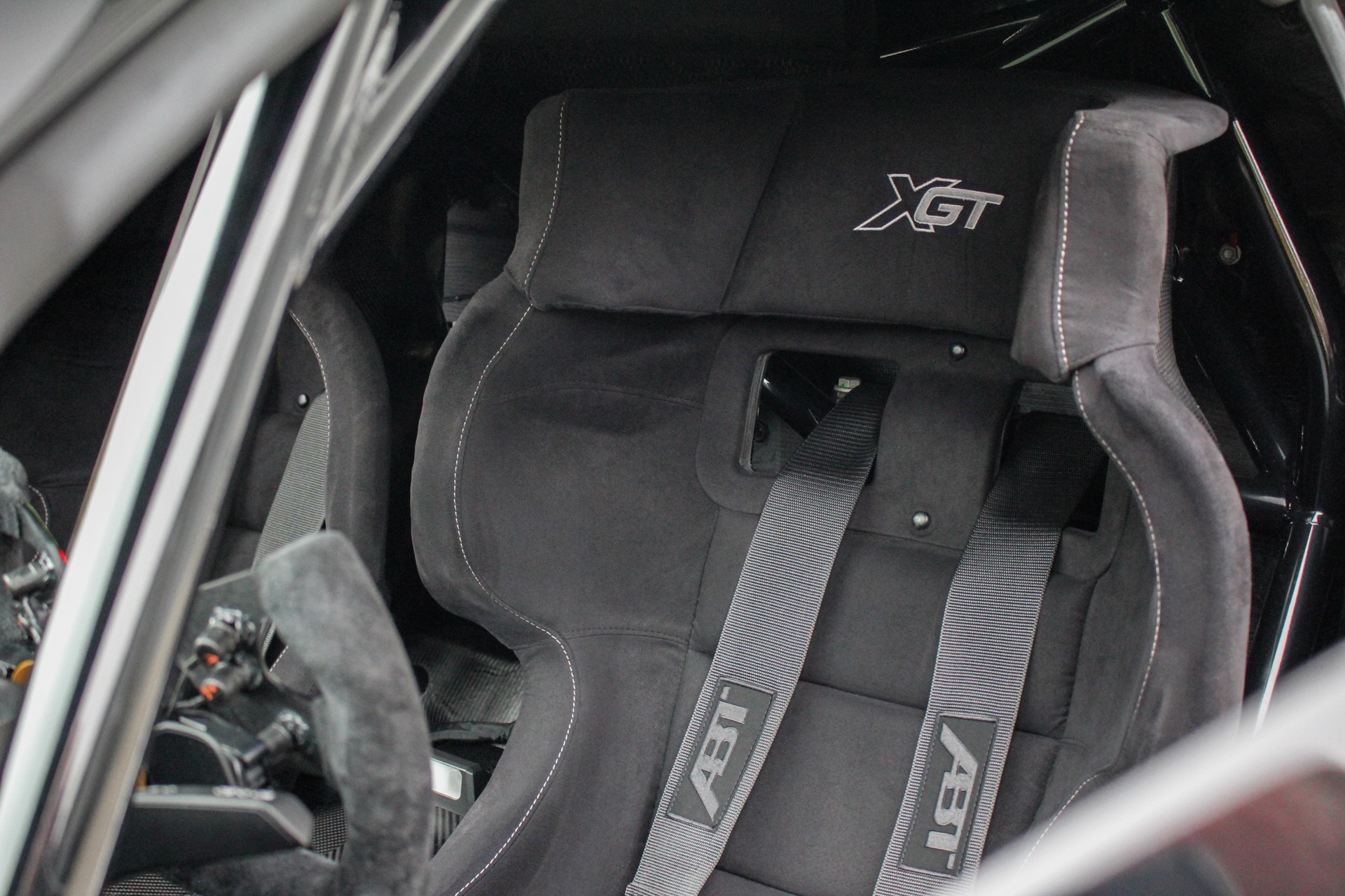 AUDI ABT XGT-image-13