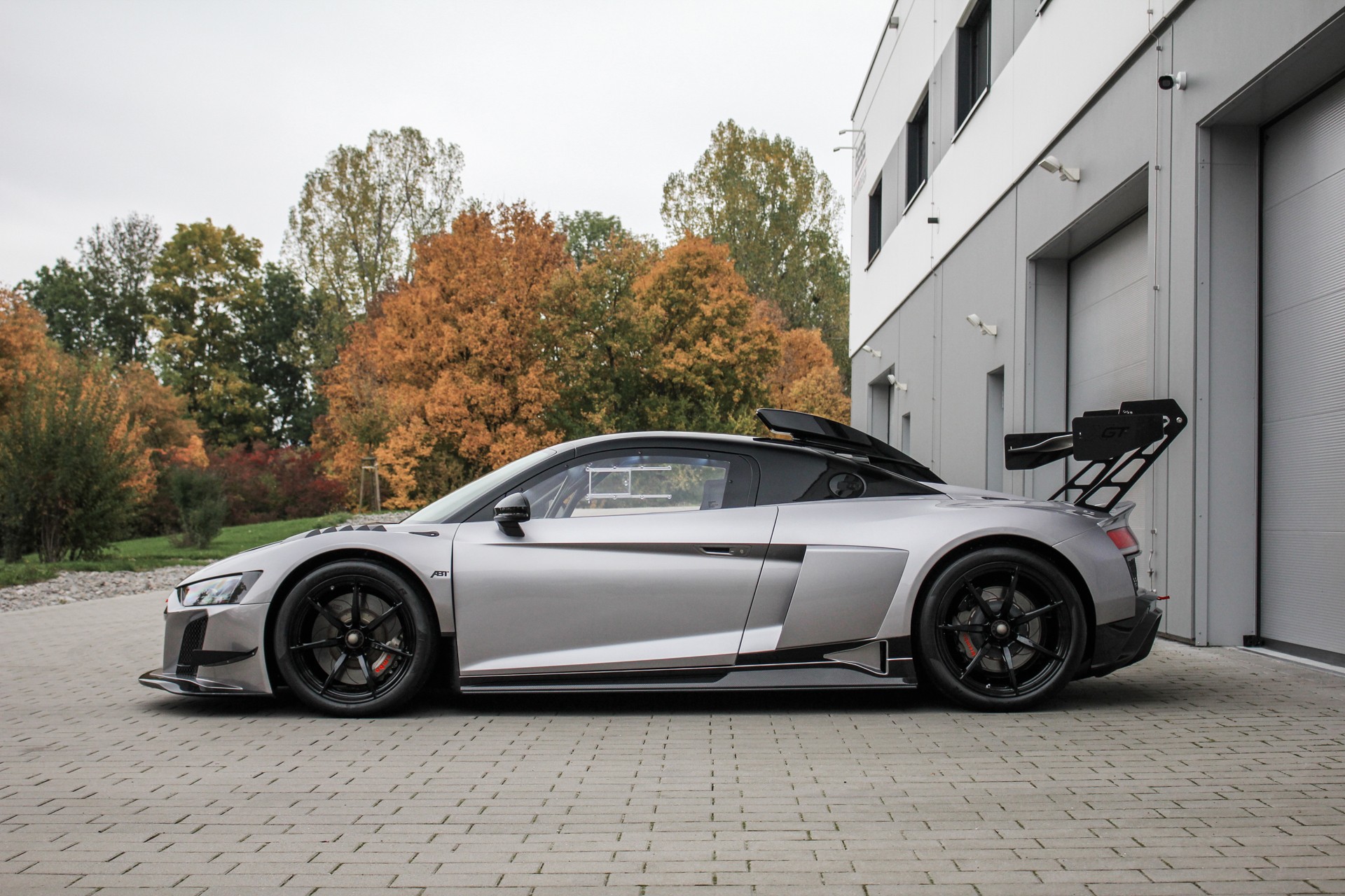 AUDI ABT XGT-image-6