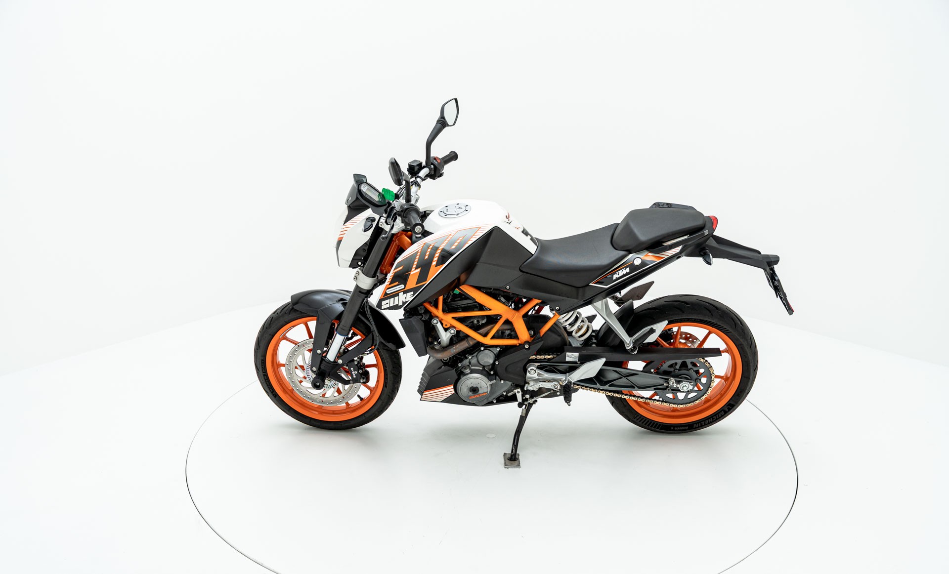 KTM 390 Duke ABS-image-5