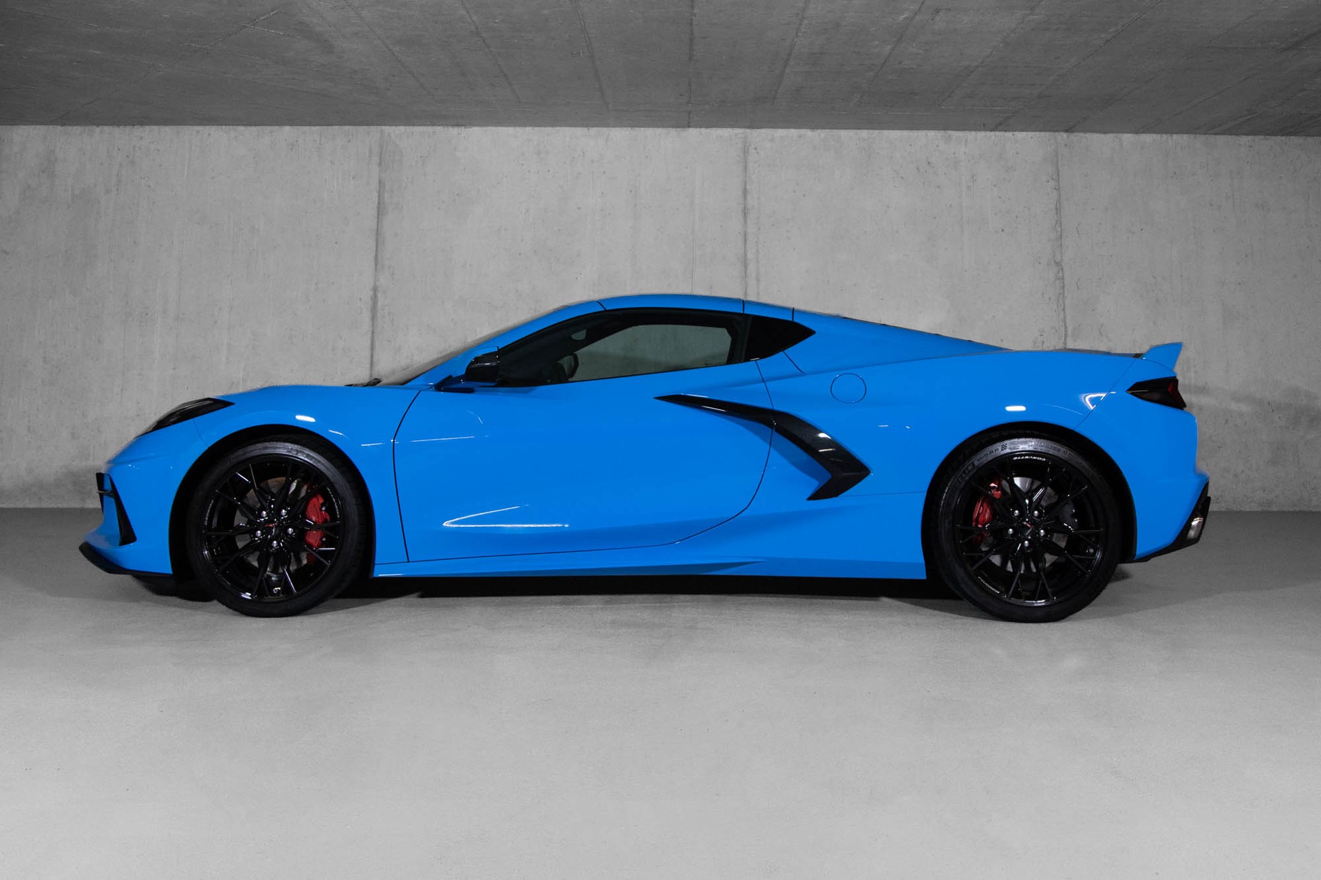 CHEVROLET Corvette Coupé Stingray 3LT-showroom-element-1