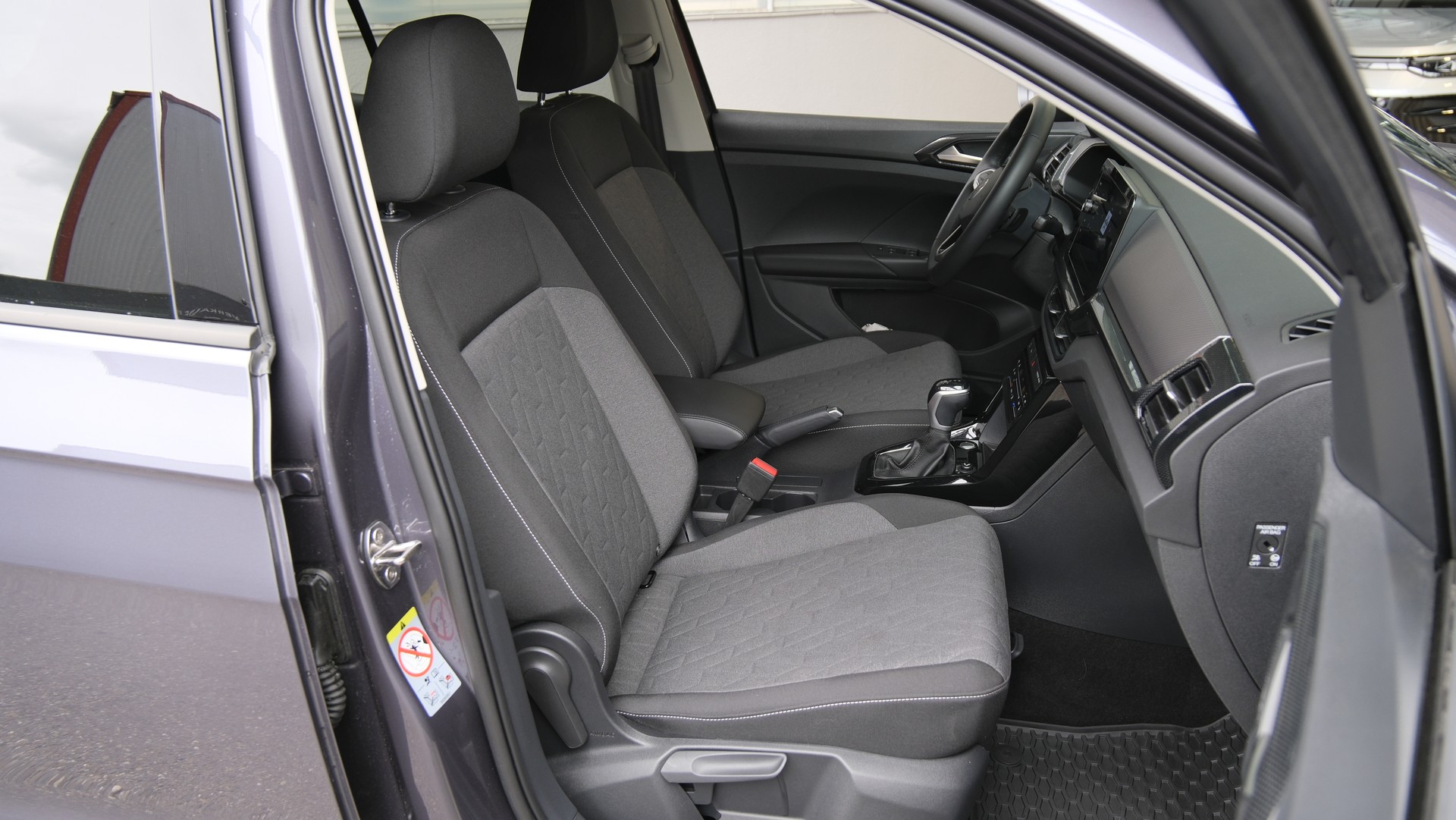 VW T-Cross 1.0 TSI EVO United DSG-image-12