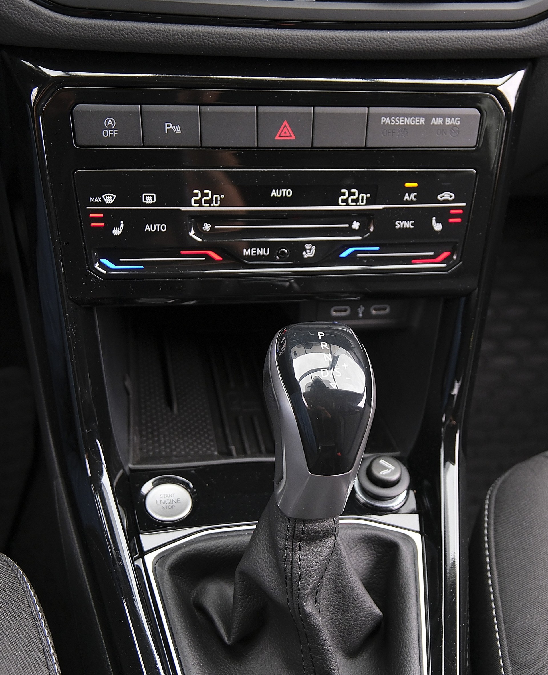 VW T-Cross 1.0 TSI EVO United DSG-image-5
