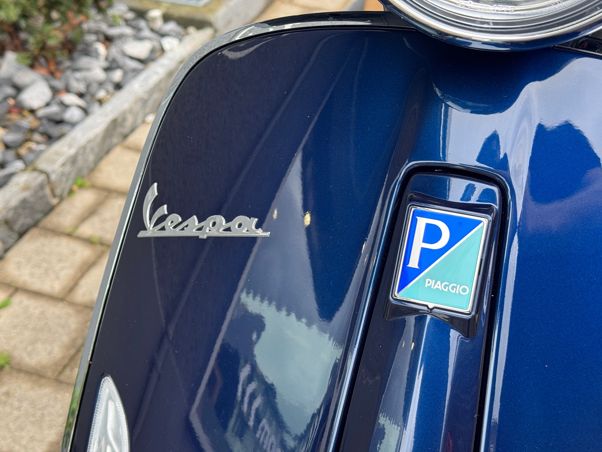 PIAGGIO Vespa 125 Primavera-image-2