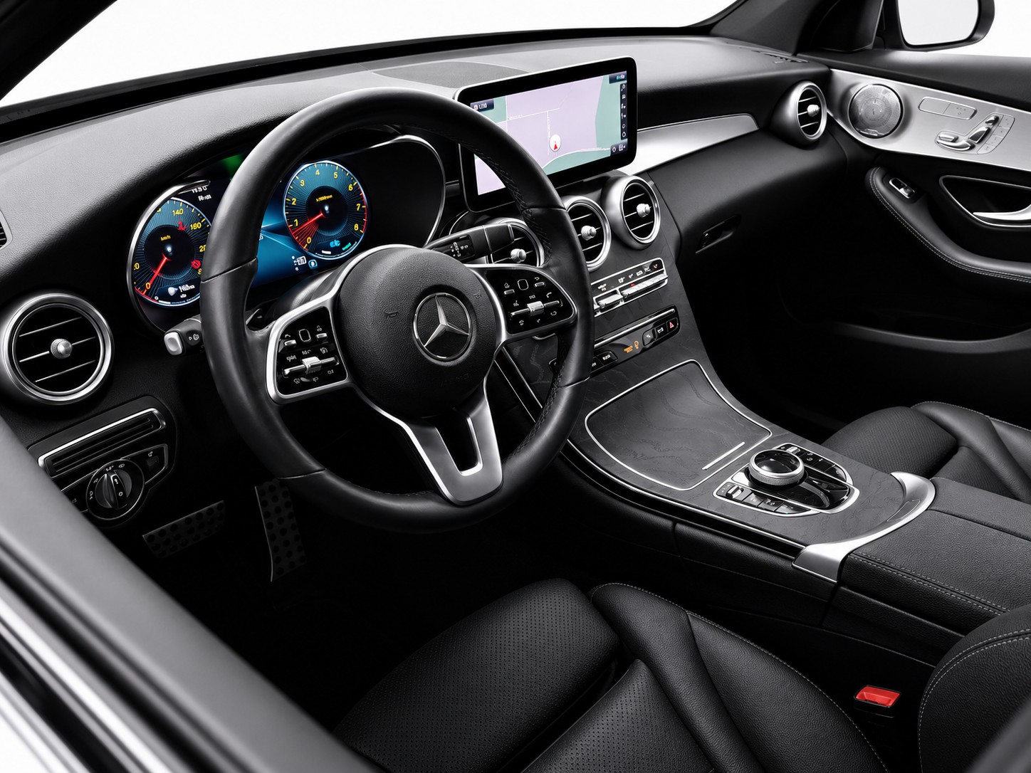 MERCEDES-BENZ C 200 AMG Line 4matic Kombi CH FAHRZEUG-image-10