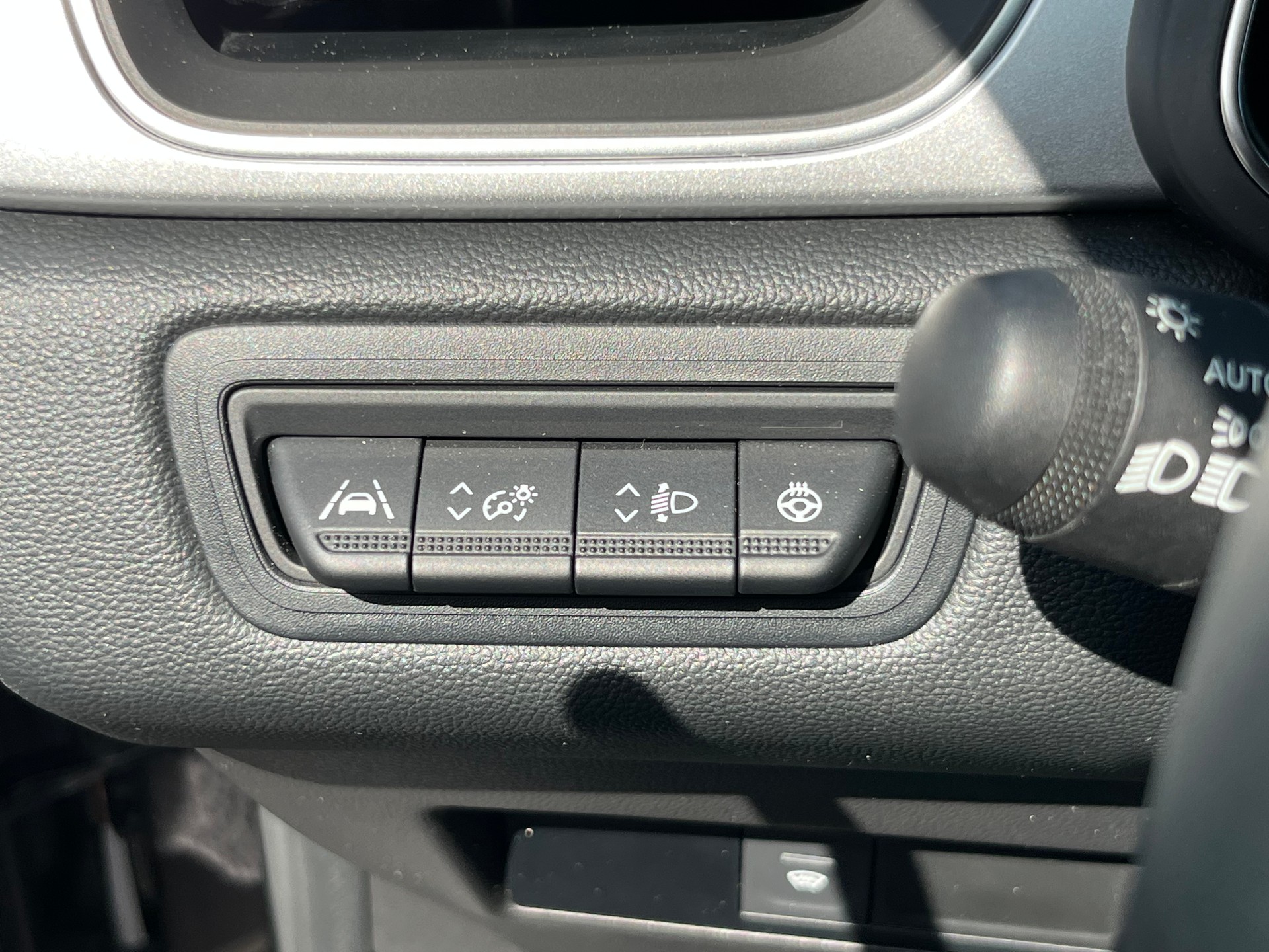 RENAULT Captur 1.3 TCe Techno EDC-image-11