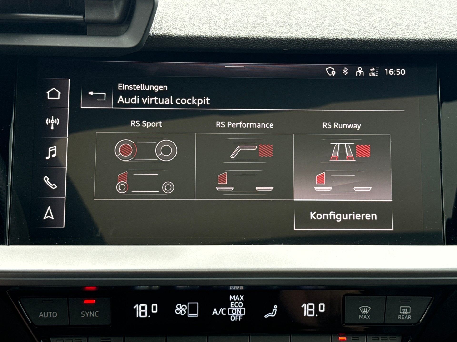 AUDI RS3 Sportback 2.5 TSI quattro S-tronic Audi Swiss Service Package+-image-20