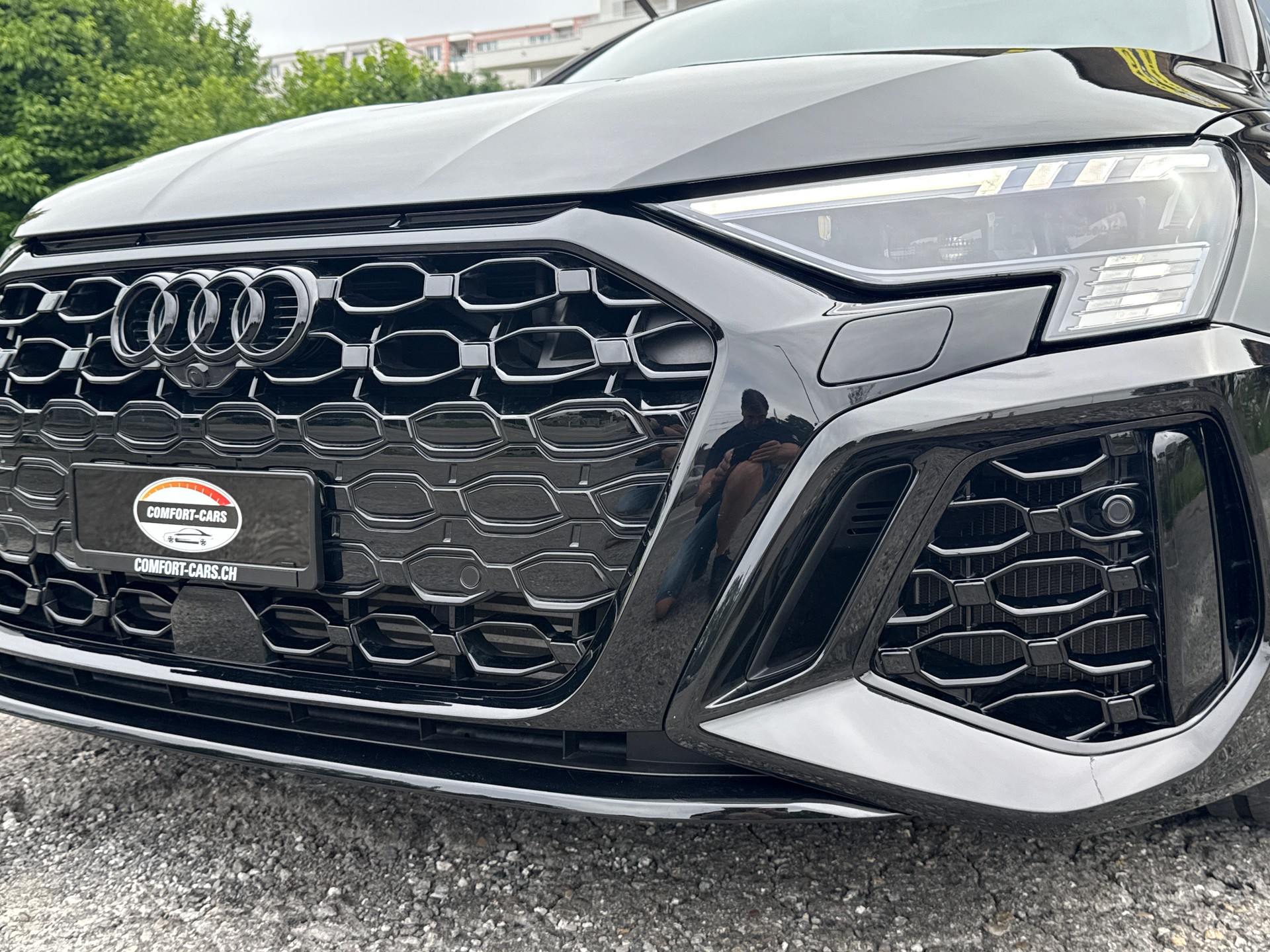 AUDI RS3 Sportback 2.5 TSI quattro S-tronic Audi Swiss Service Package+-image-13