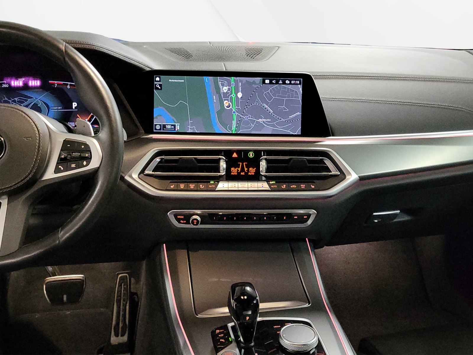 BMW X5 xDrive 48V 40i M Sport-image-14
