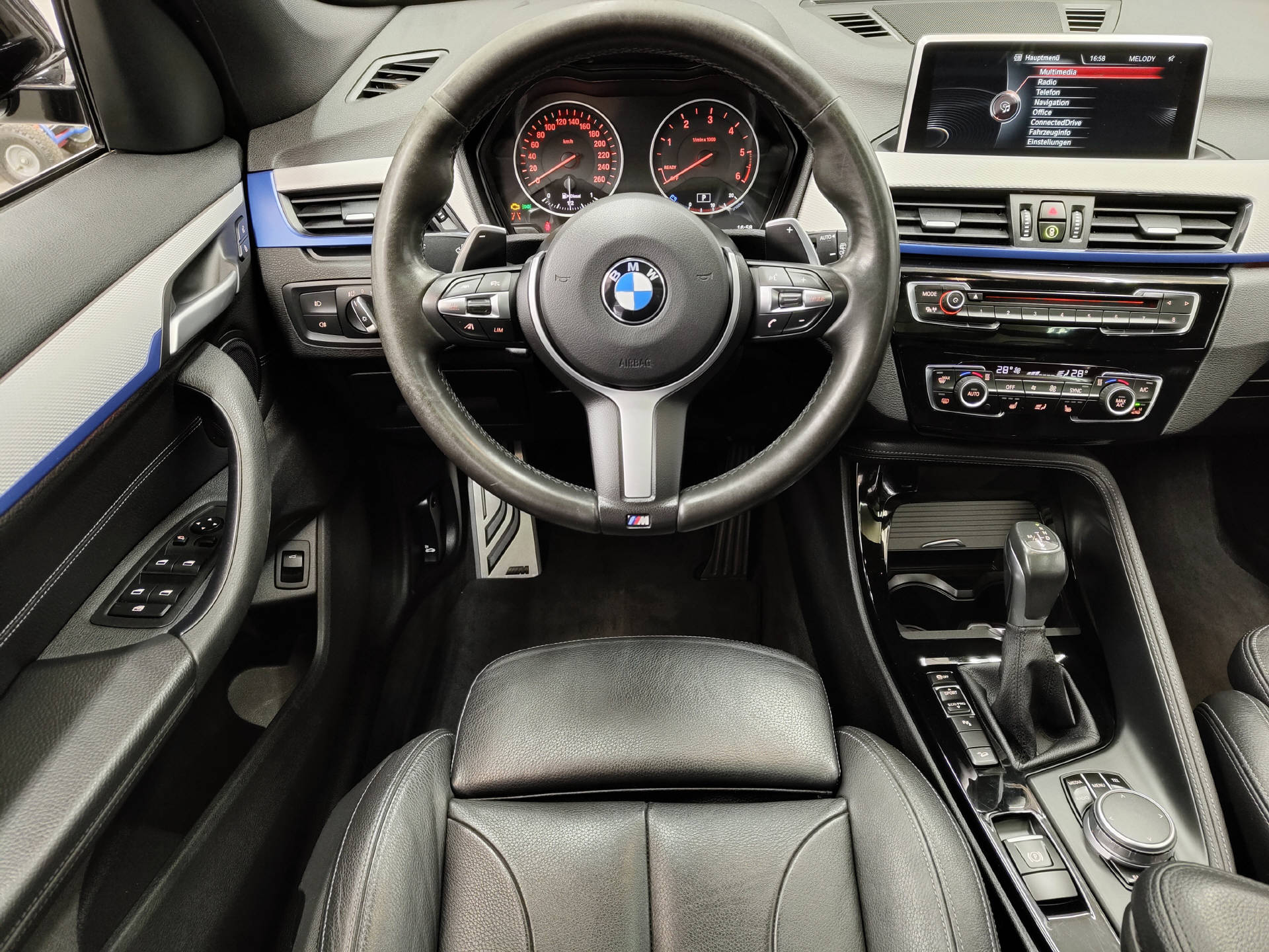 BMW X1 25d xDrive SAG M Sport Steptronic-image-6