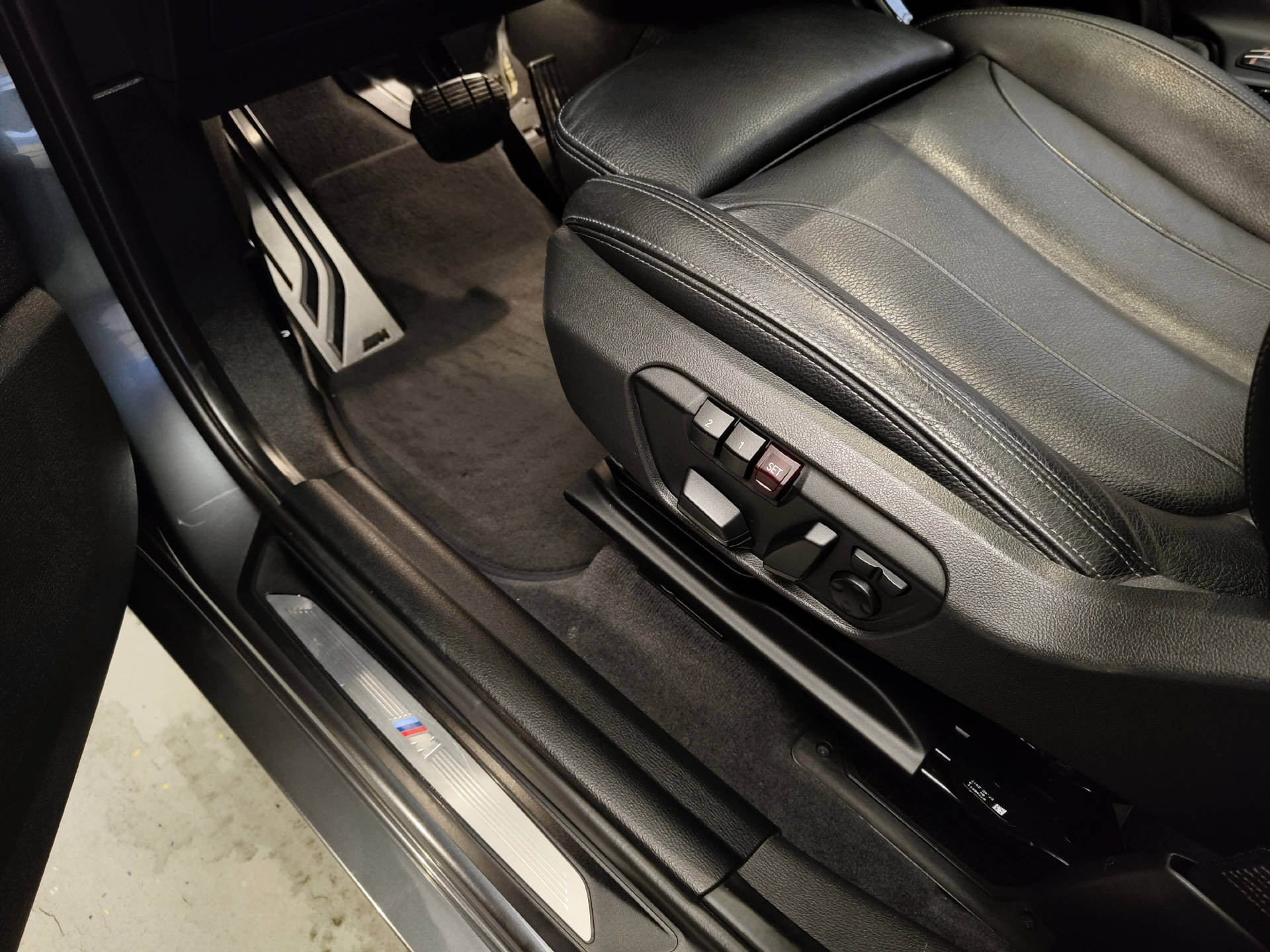 BMW X1 25d xDrive SAG M Sport Steptronic-image-7