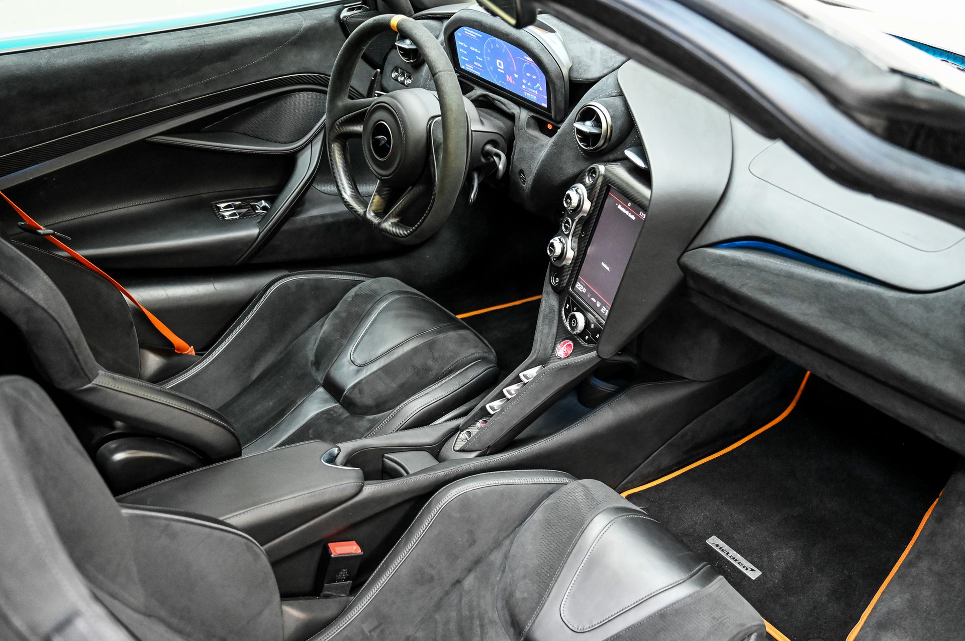 McLAREN 720S Coupé Performance 4.0 V8 SSG-image-24