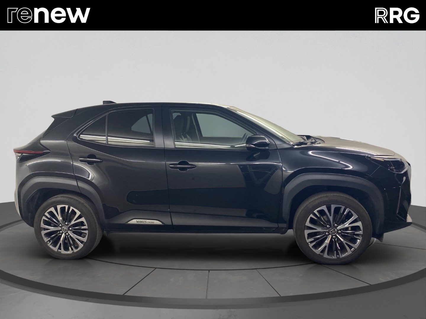 TOYOTA Yaris Cross 1.5 Trend e-CVT AWDi-showroom-element-2