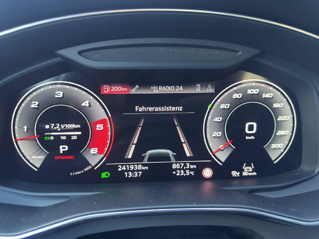 AUDI A6 Avant 3.0 50 TDI Sport quattro T-Tronic-image-9