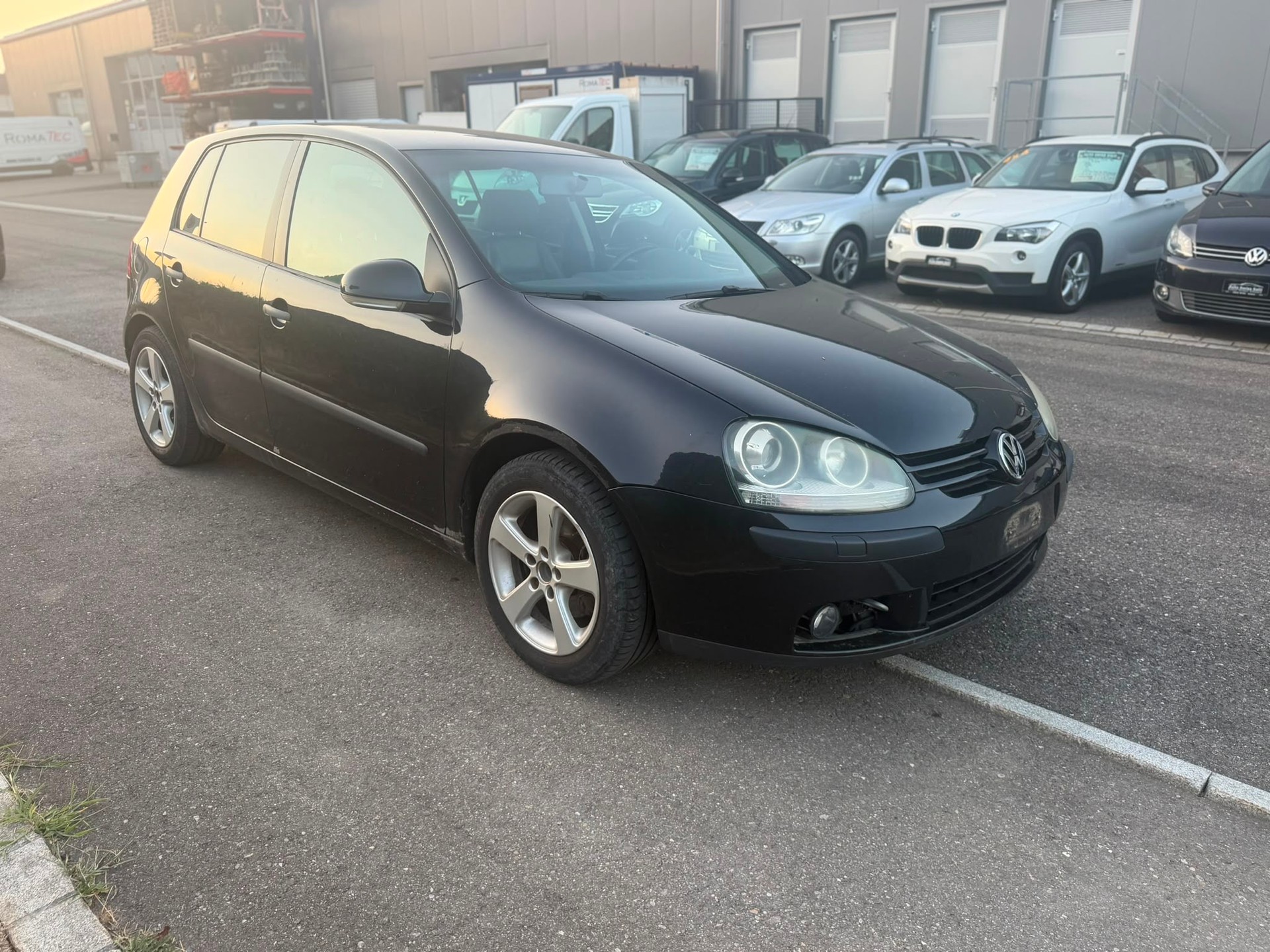 VW Golf 2.0 TDI Comfortline 4Motion-image-1