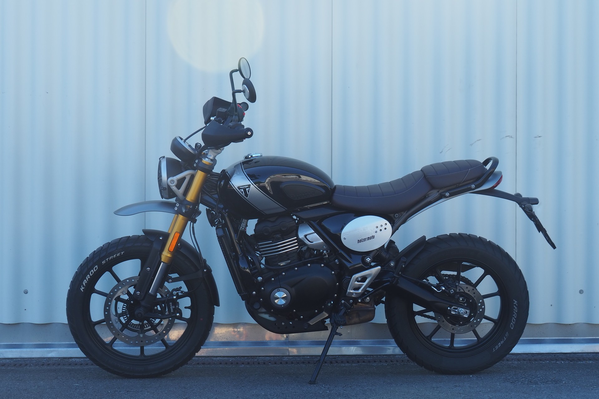 TRIUMPH Scrambler 400 X-image-1
